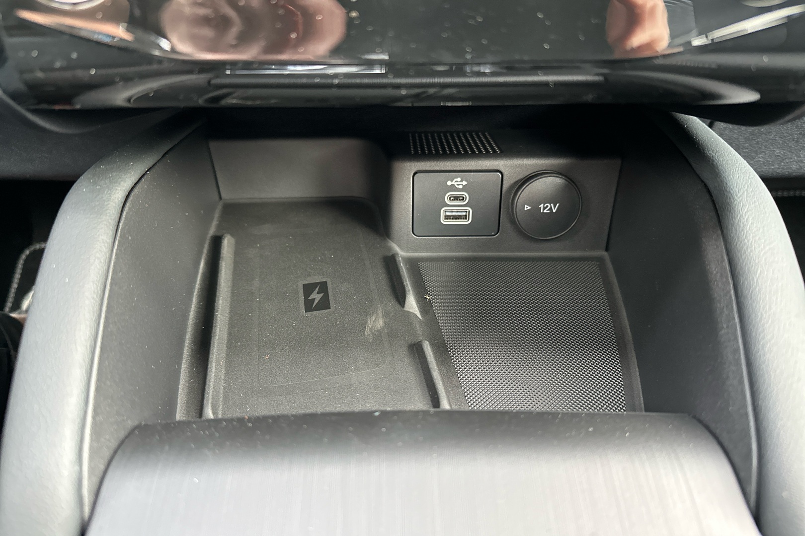 FORD Kuga 2025