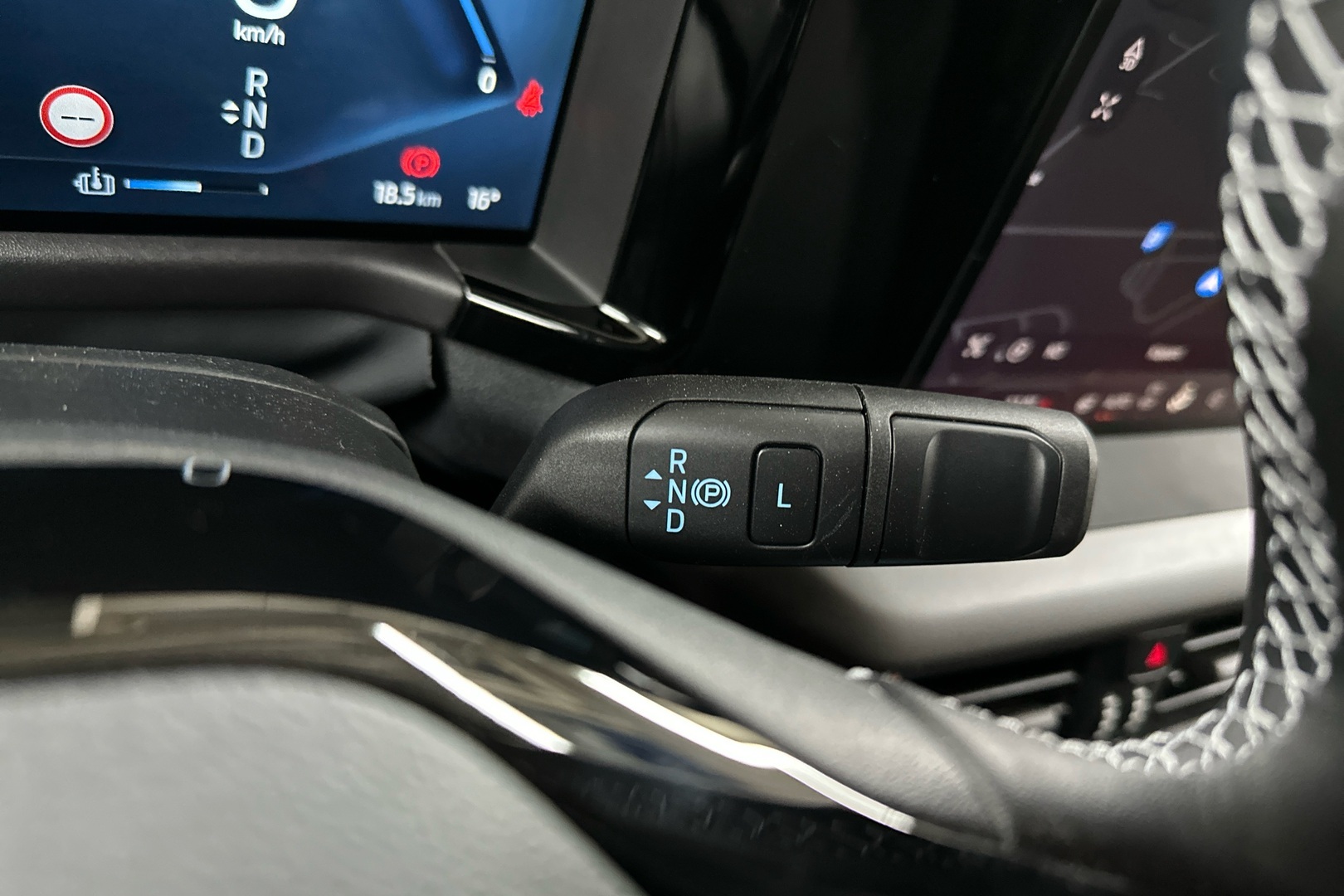 FORD Transit Courier 2025