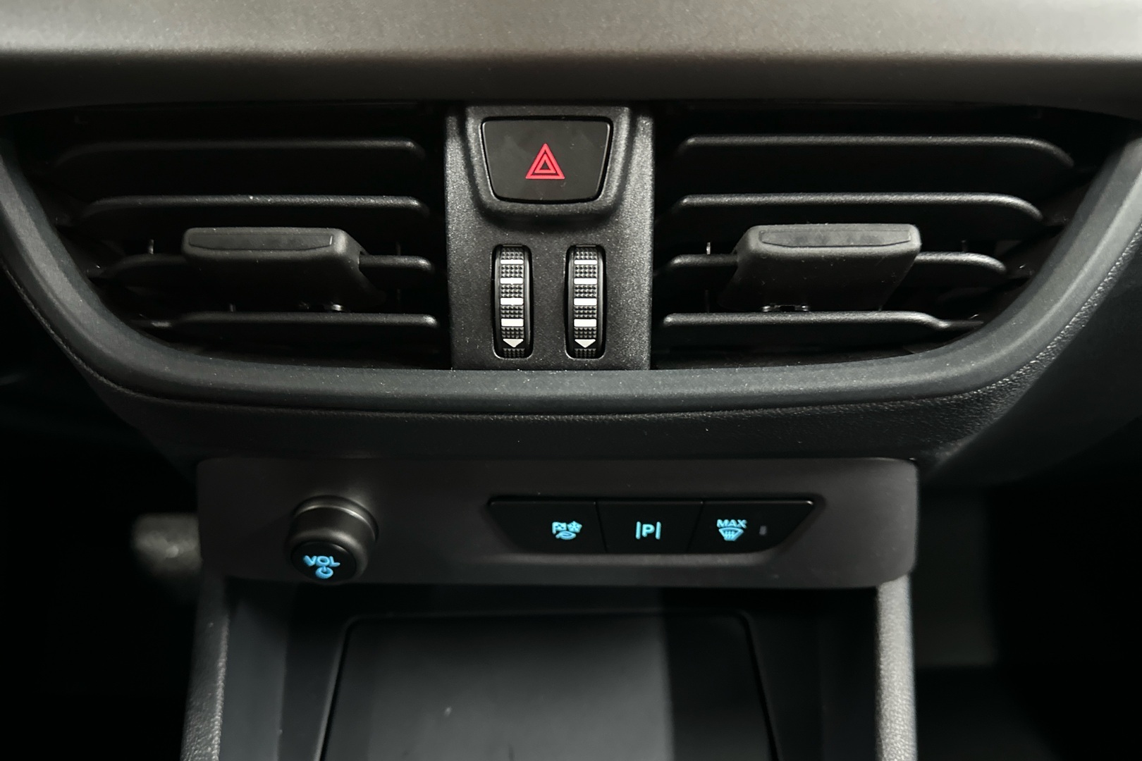 FORD Transit Courier 2025