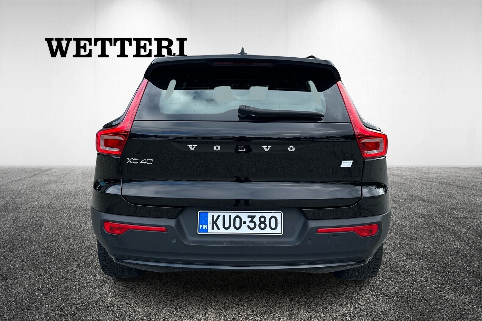 VOLVO XC40 2023