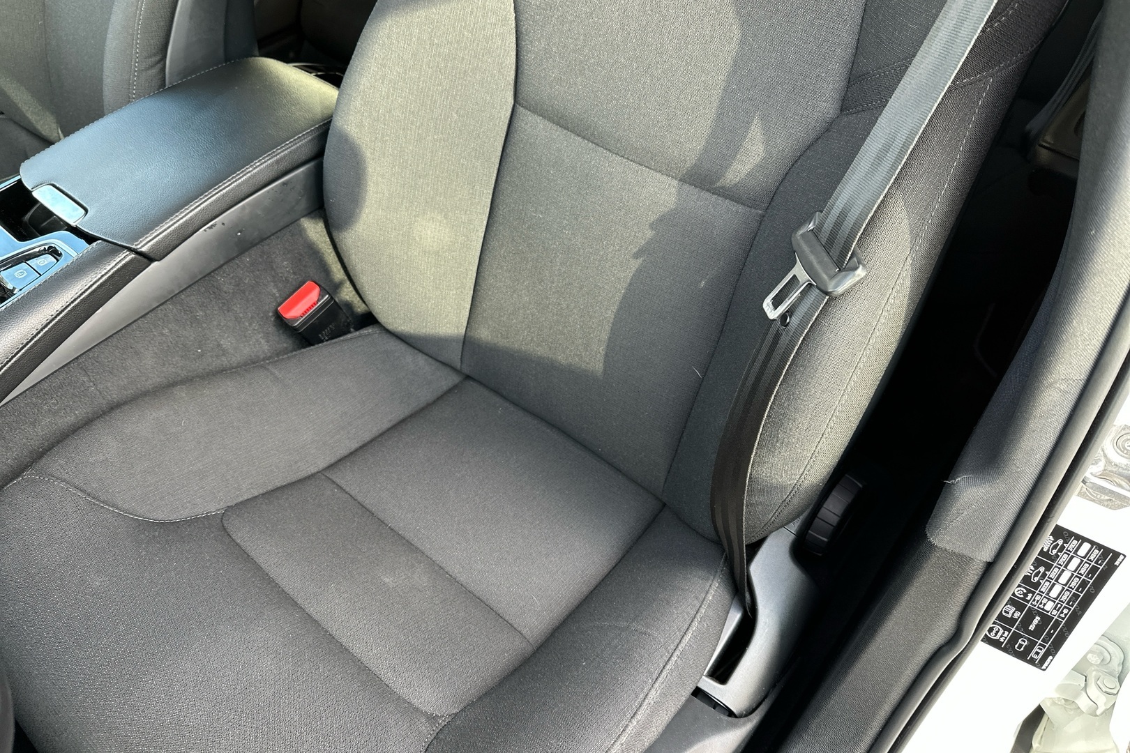 VOLVO V60 2021