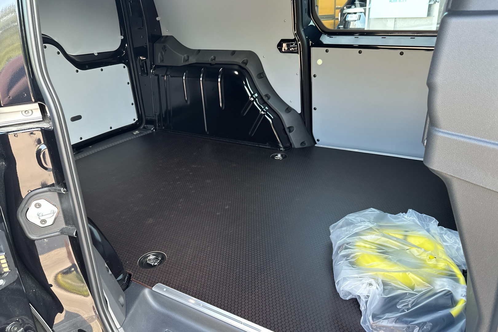 FORD Transit Connect 2025