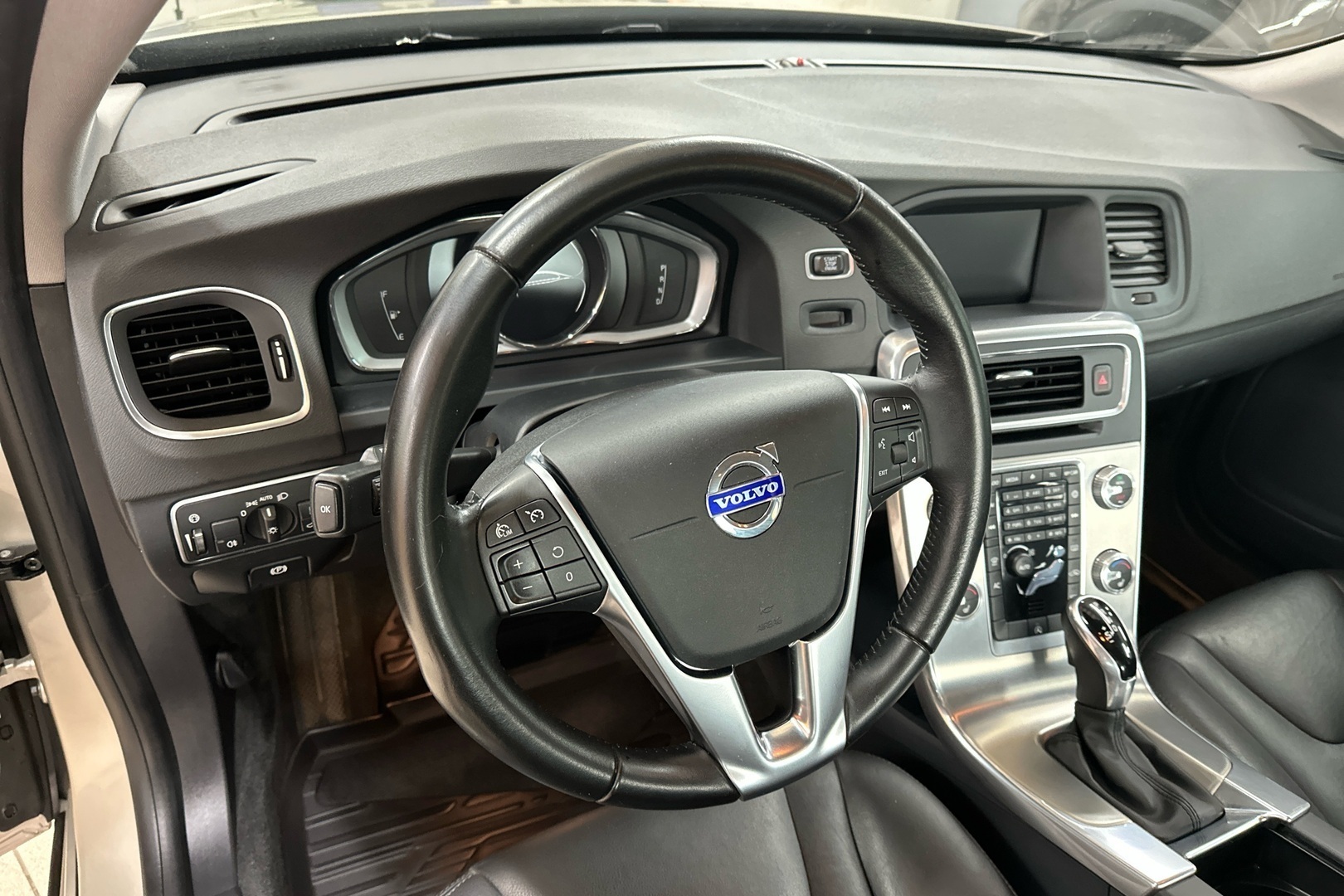 VOLVO S60 2018