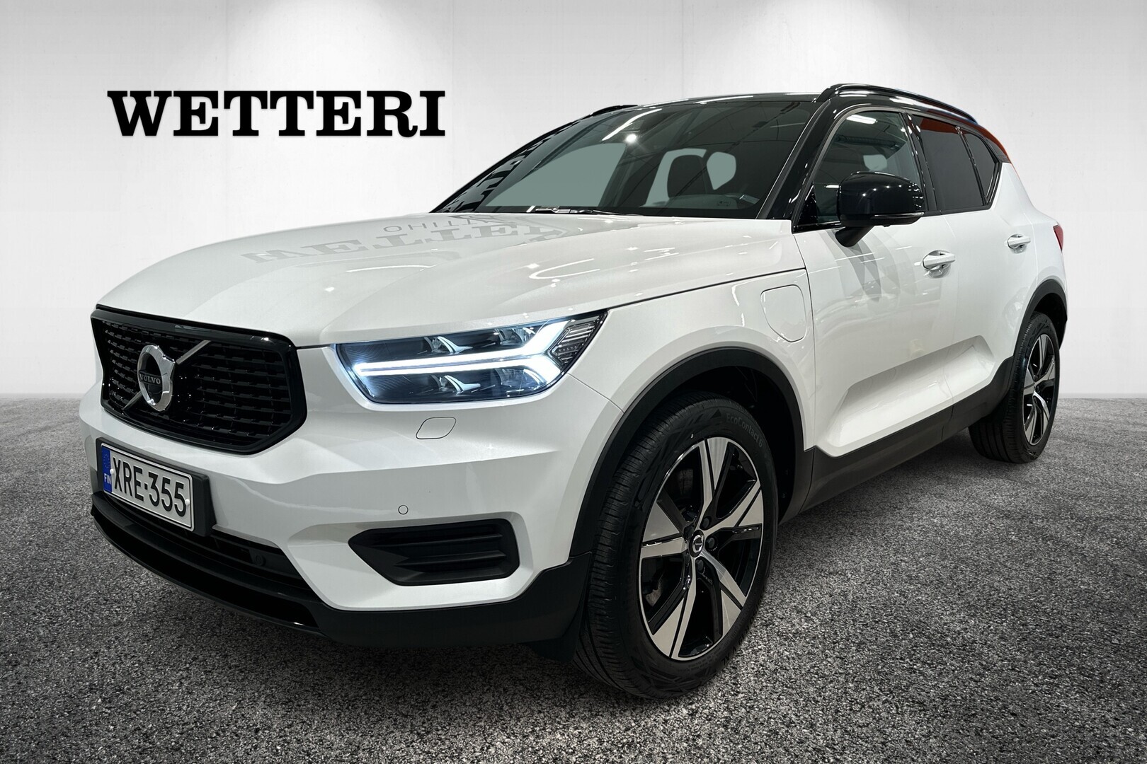 VOLVO XC40 2022