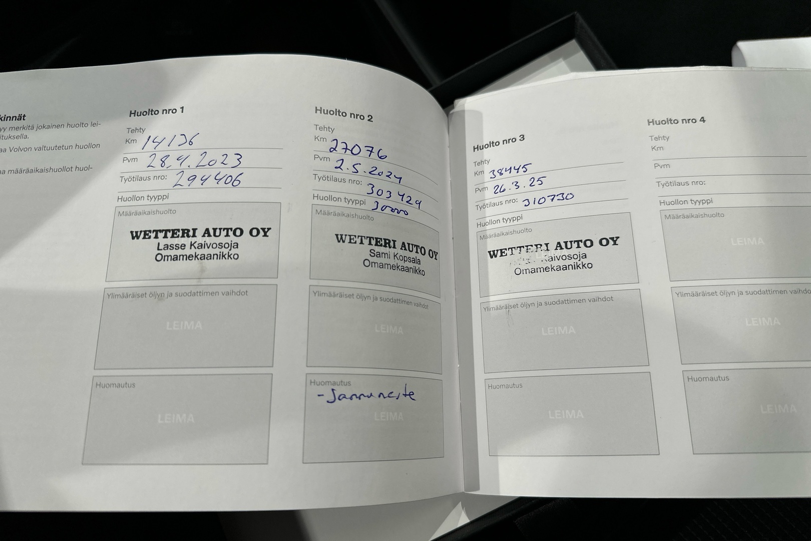 VOLVO XC40 2022