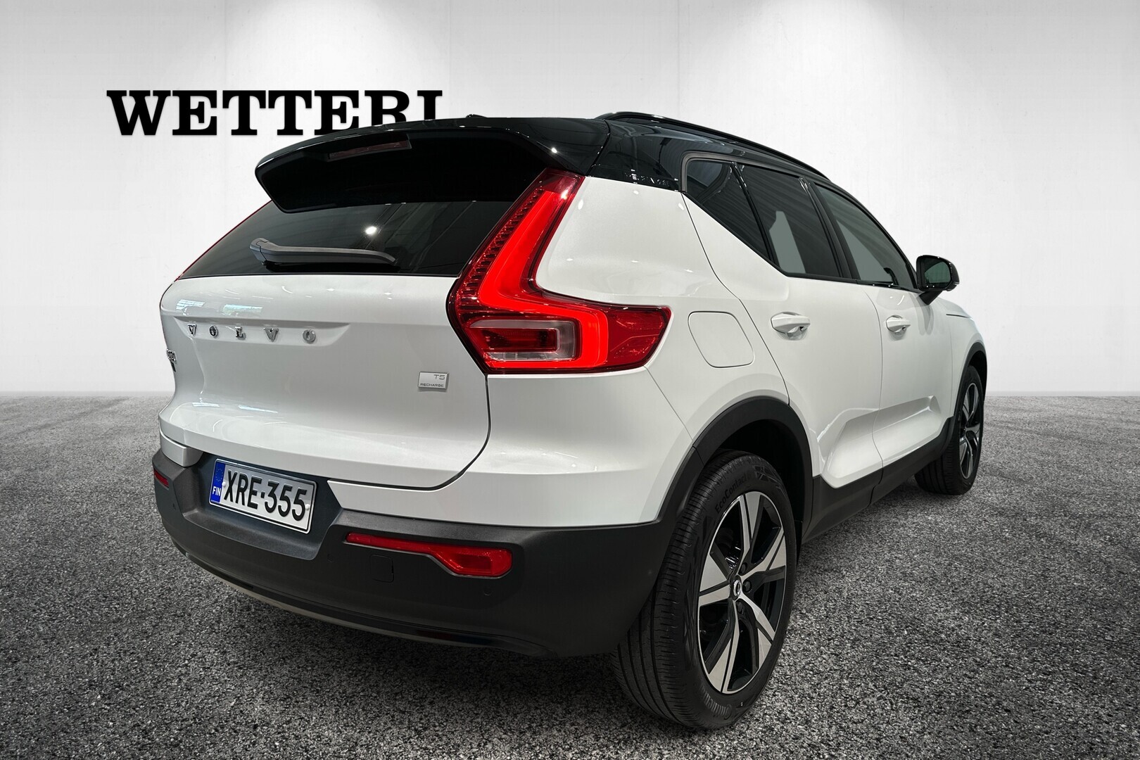 VOLVO XC40 2022
