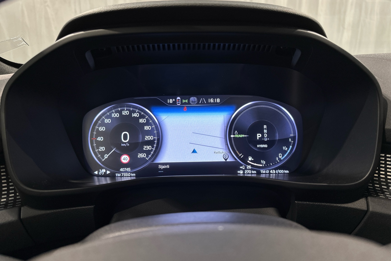 VOLVO XC40 2022
