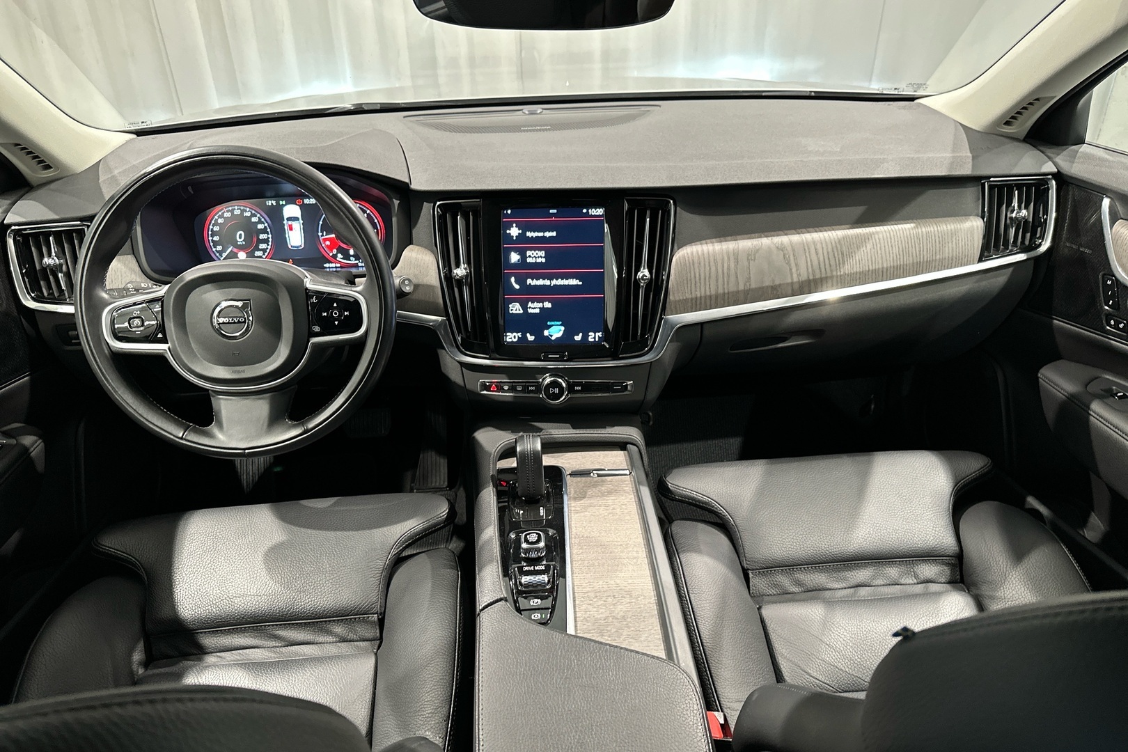VOLVO V90 Cross Country 2021