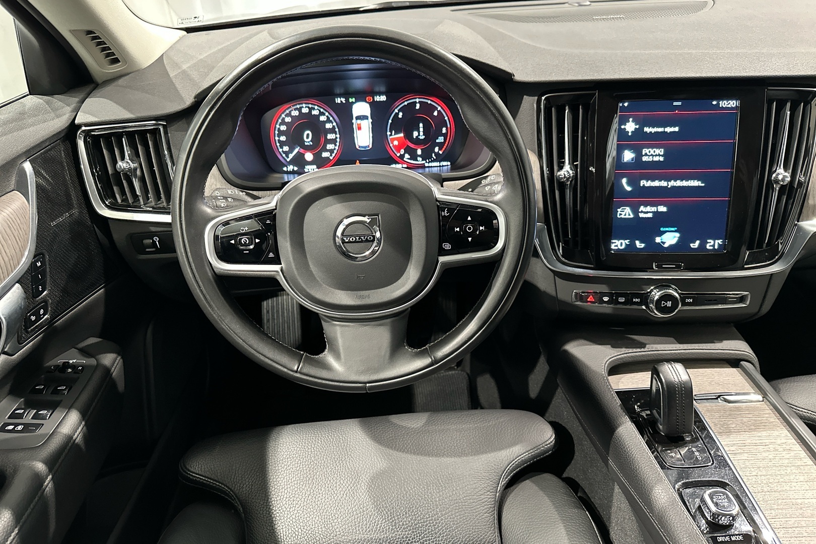 VOLVO V90 Cross Country 2021