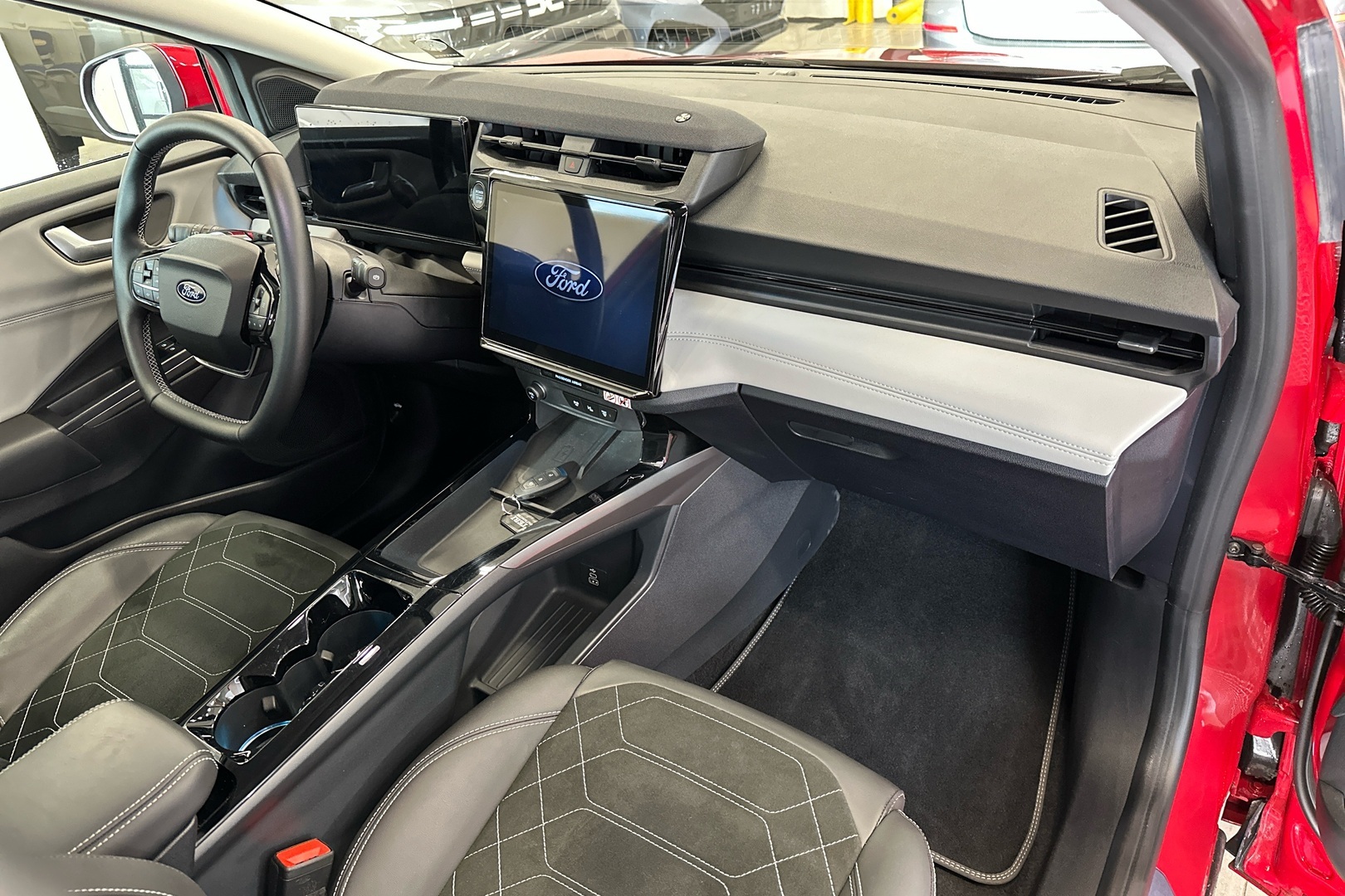 FORD Puma Gen-E 2025