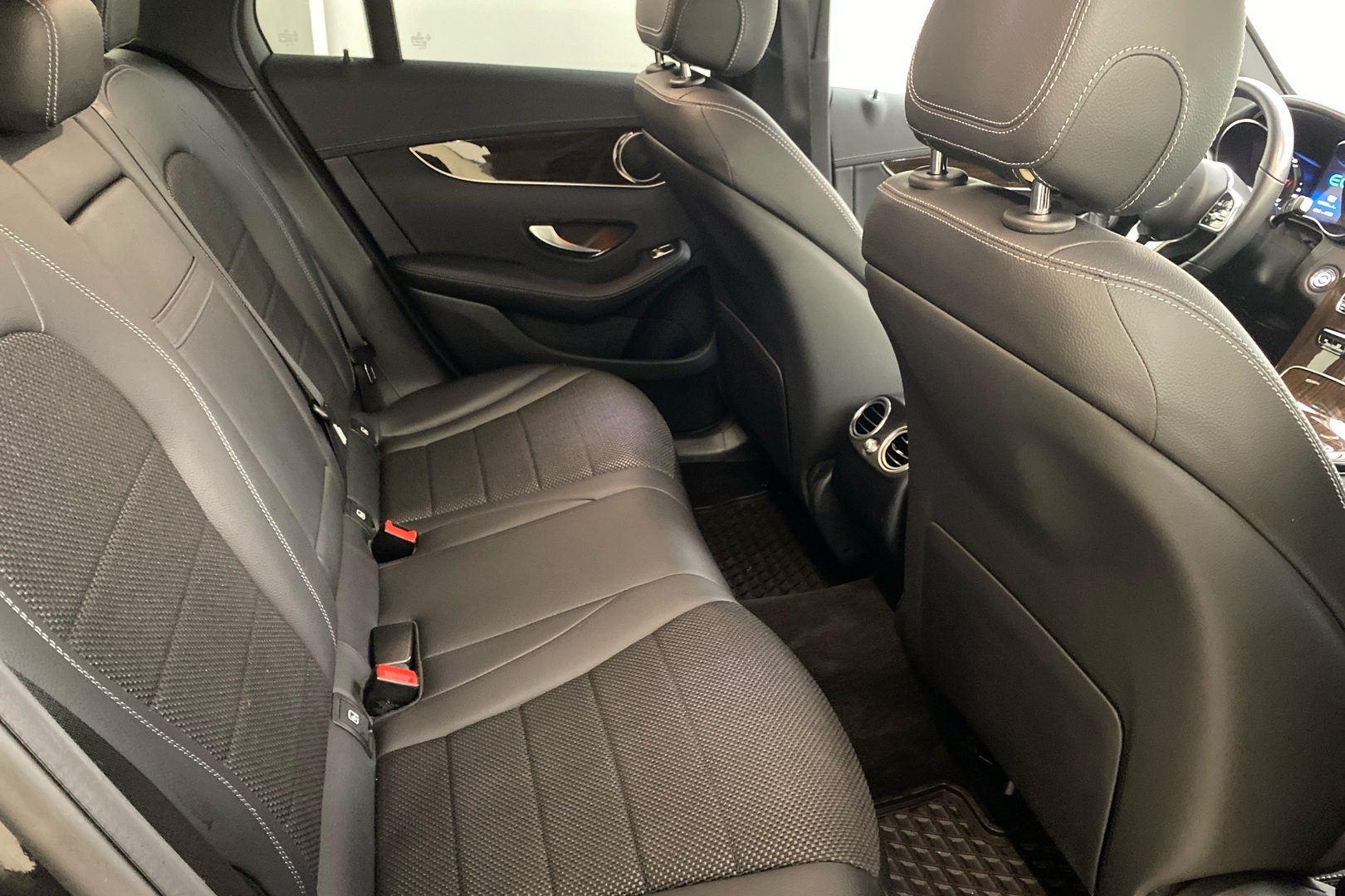 MERCEDES-BENZ GLC 2020