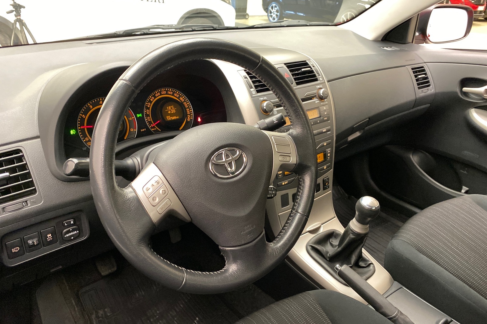 TOYOTA Corolla 2008