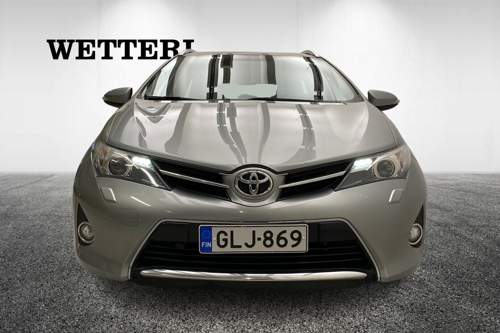 TOYOTA Auris 2014