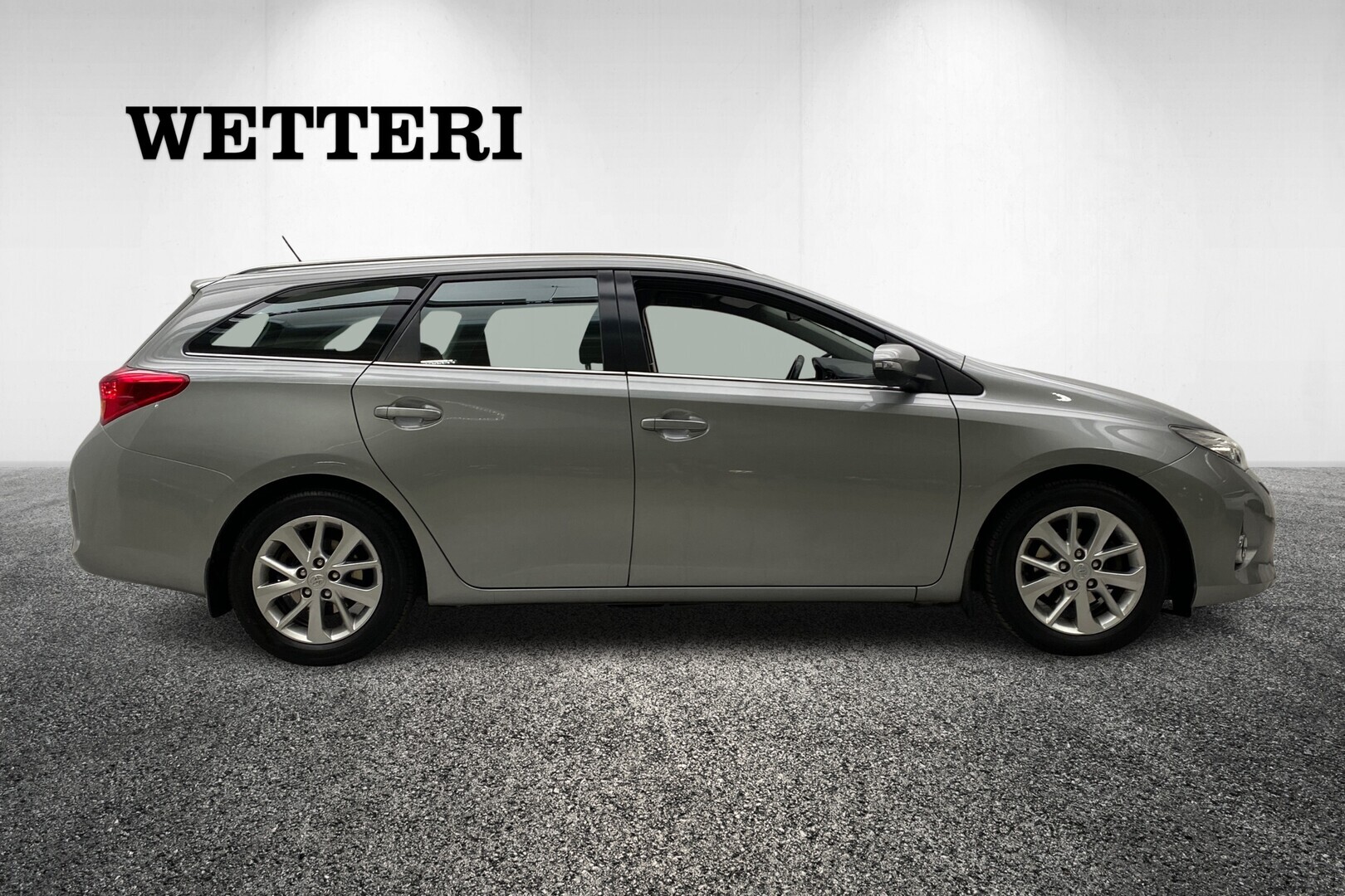TOYOTA Auris 2014