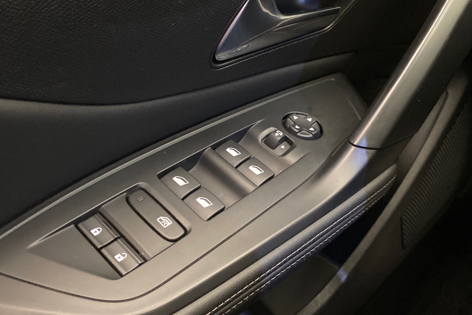 PEUGEOT 308 2022