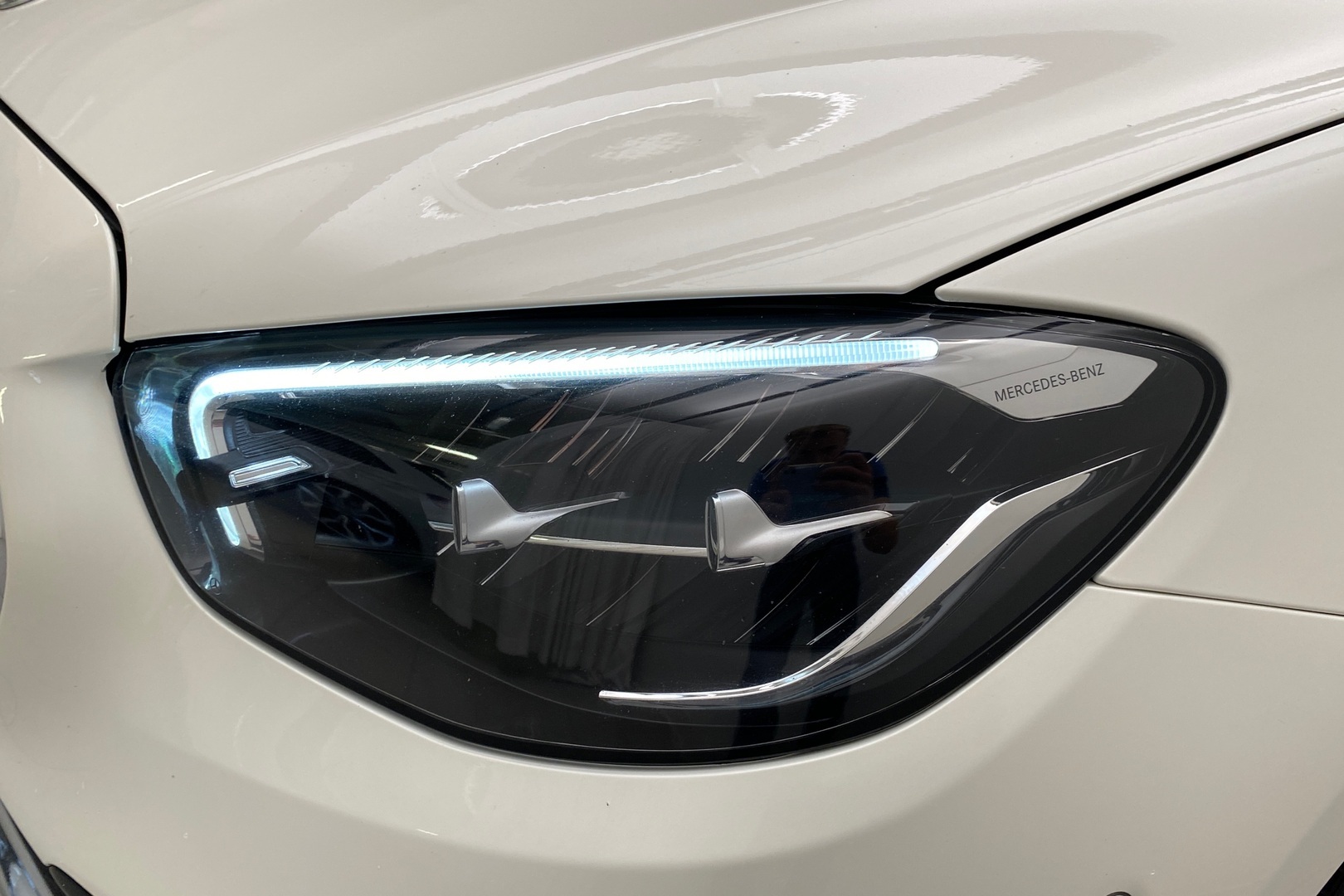 MERCEDES-BENZ E 2023