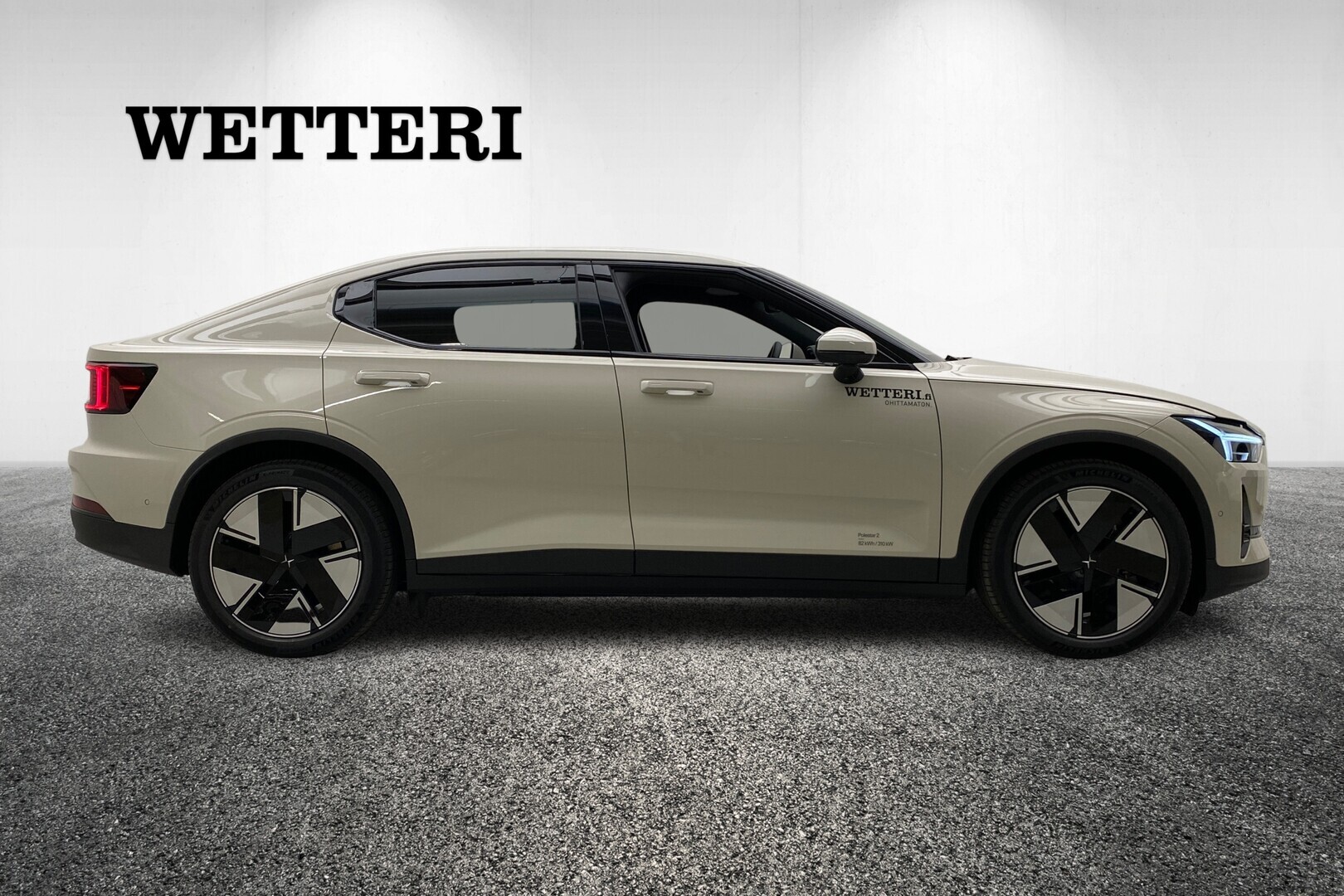 POLESTAR 2 2025