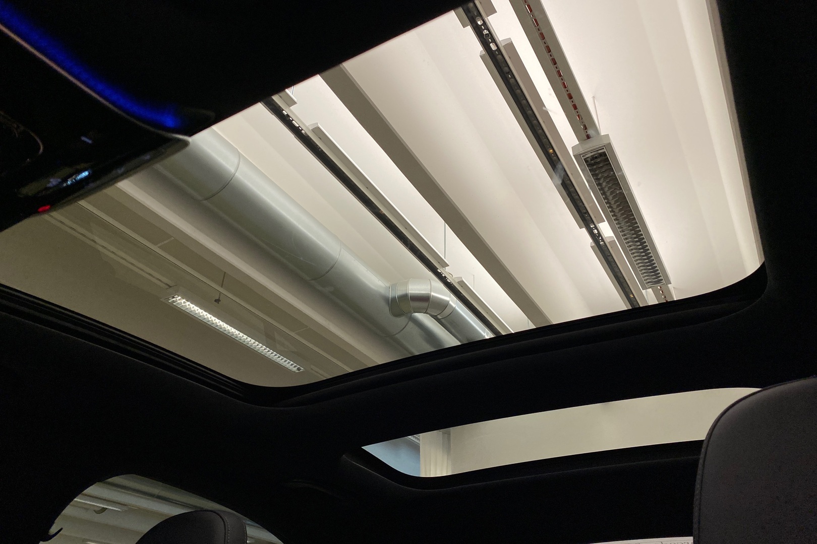 MERCEDES-BENZ E 2025