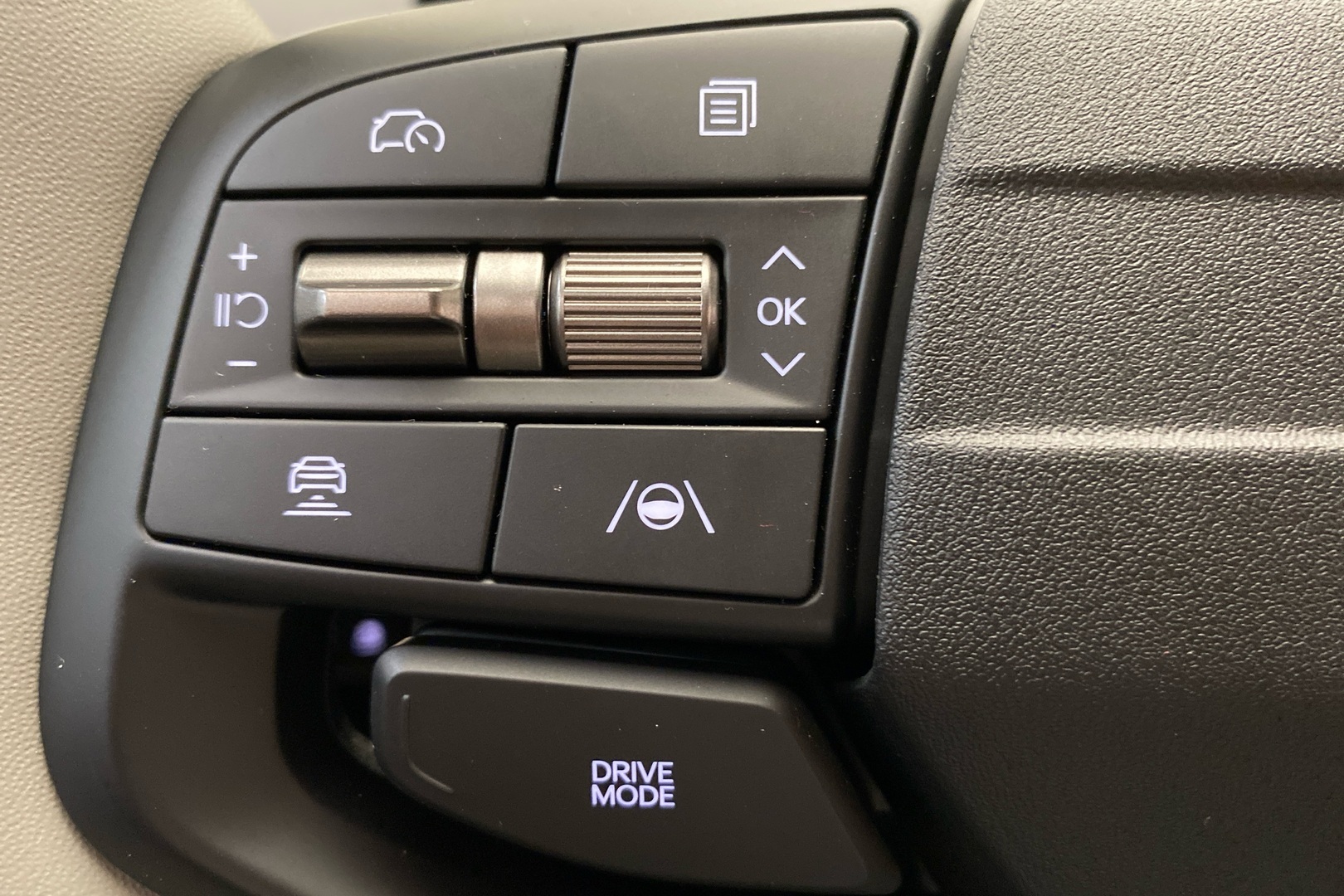 KIA EV4 2026