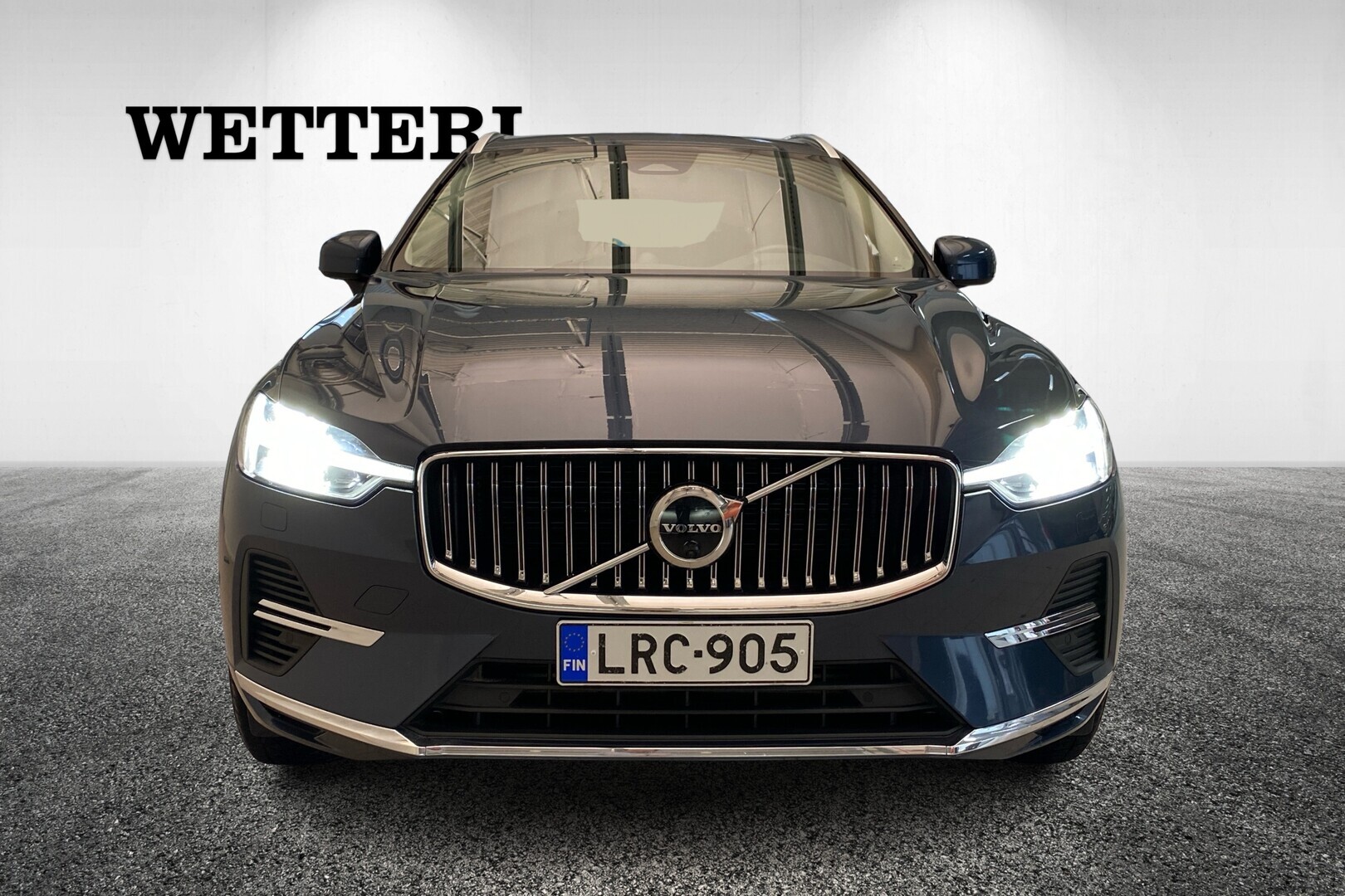 VOLVO XC60 2022