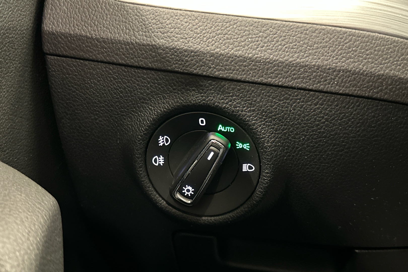SKODA SUPERB COMBI 2020