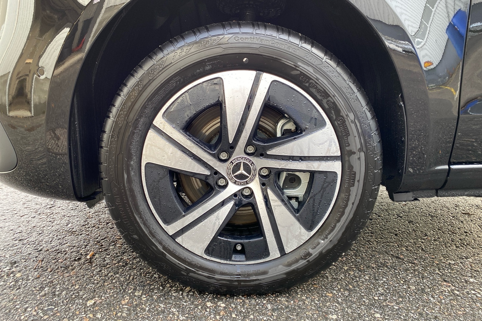 MERCEDES-BENZ Vito 2025