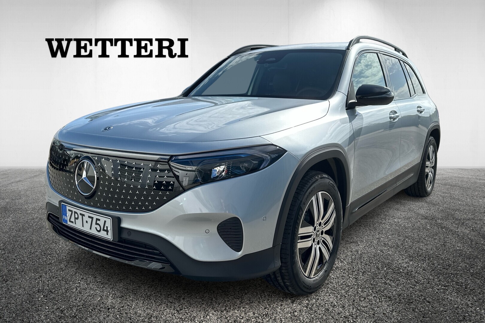 MERCEDES-BENZ EQB 2024