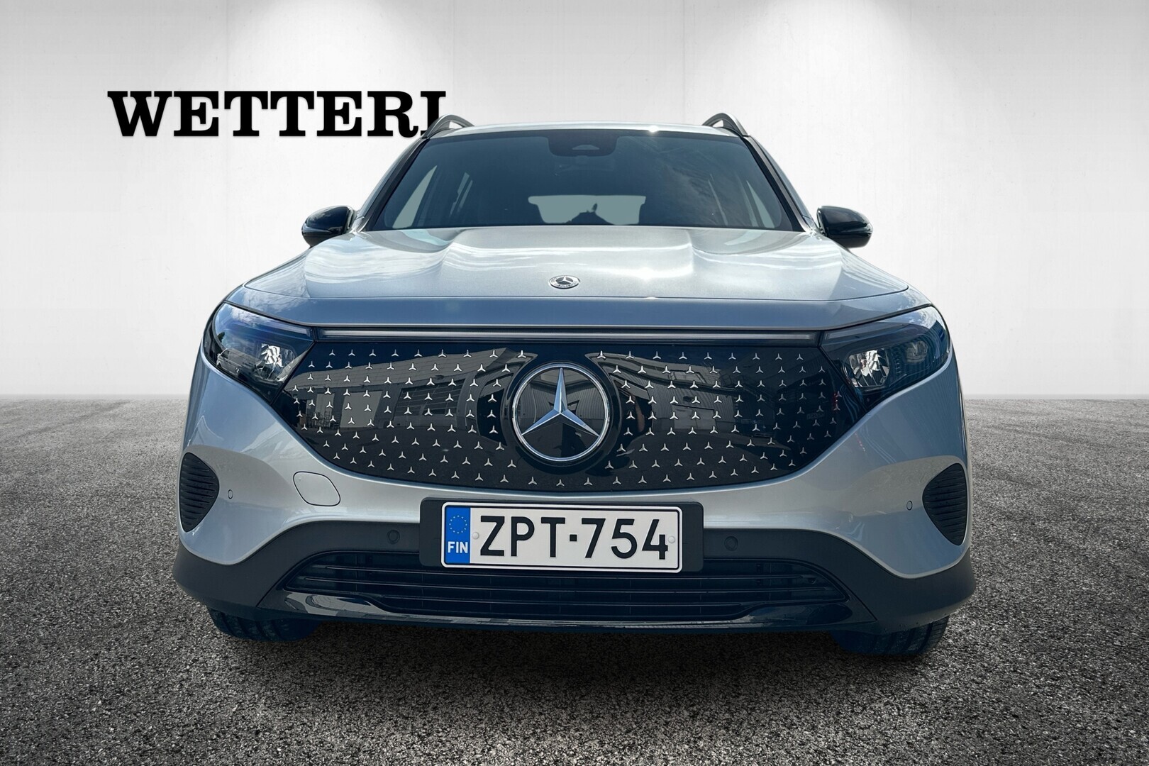 MERCEDES-BENZ EQB 2024