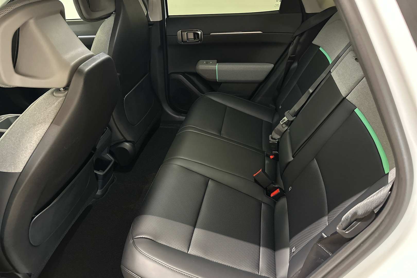 KIA EV4 2026