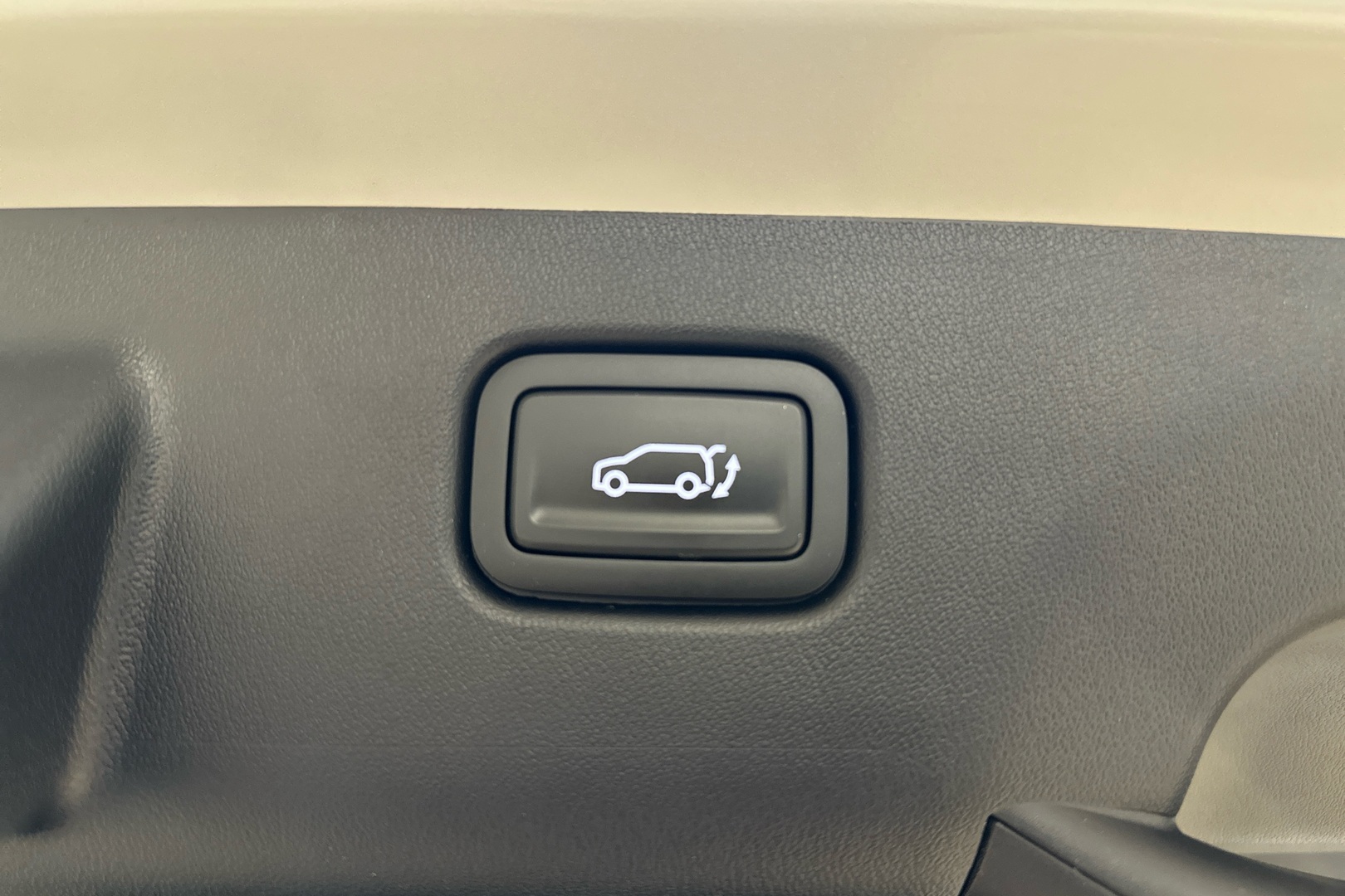 KIA EV4 2026
