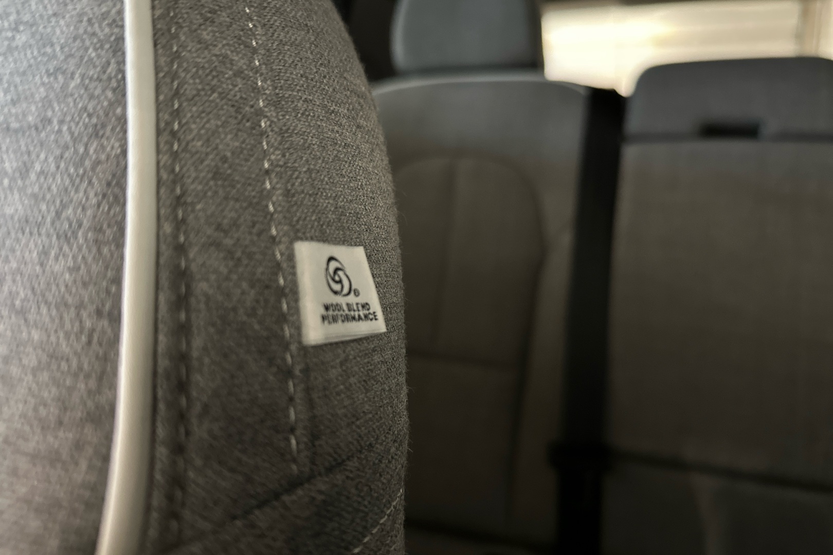 VOLVO XC40 2024