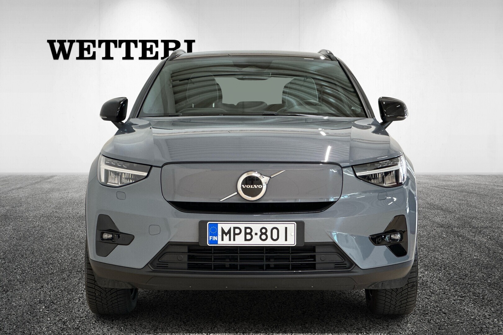 VOLVO XC40 2024