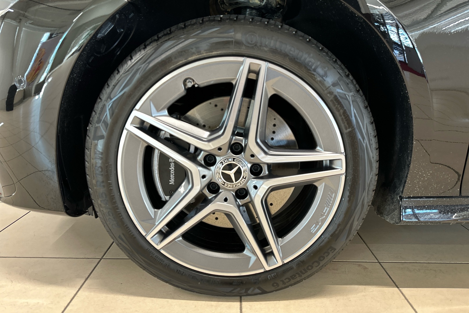 MERCEDES-BENZ CLA 2025