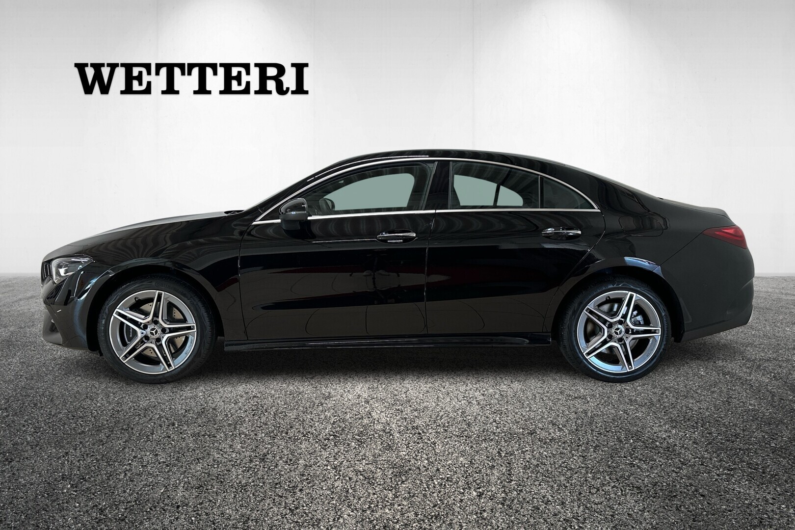 MERCEDES-BENZ CLA 2025