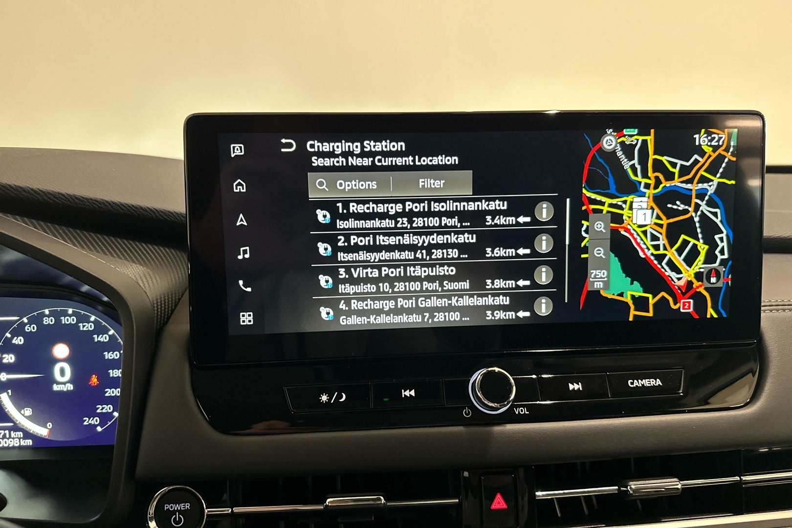 MITSUBISHI Outlander 2025