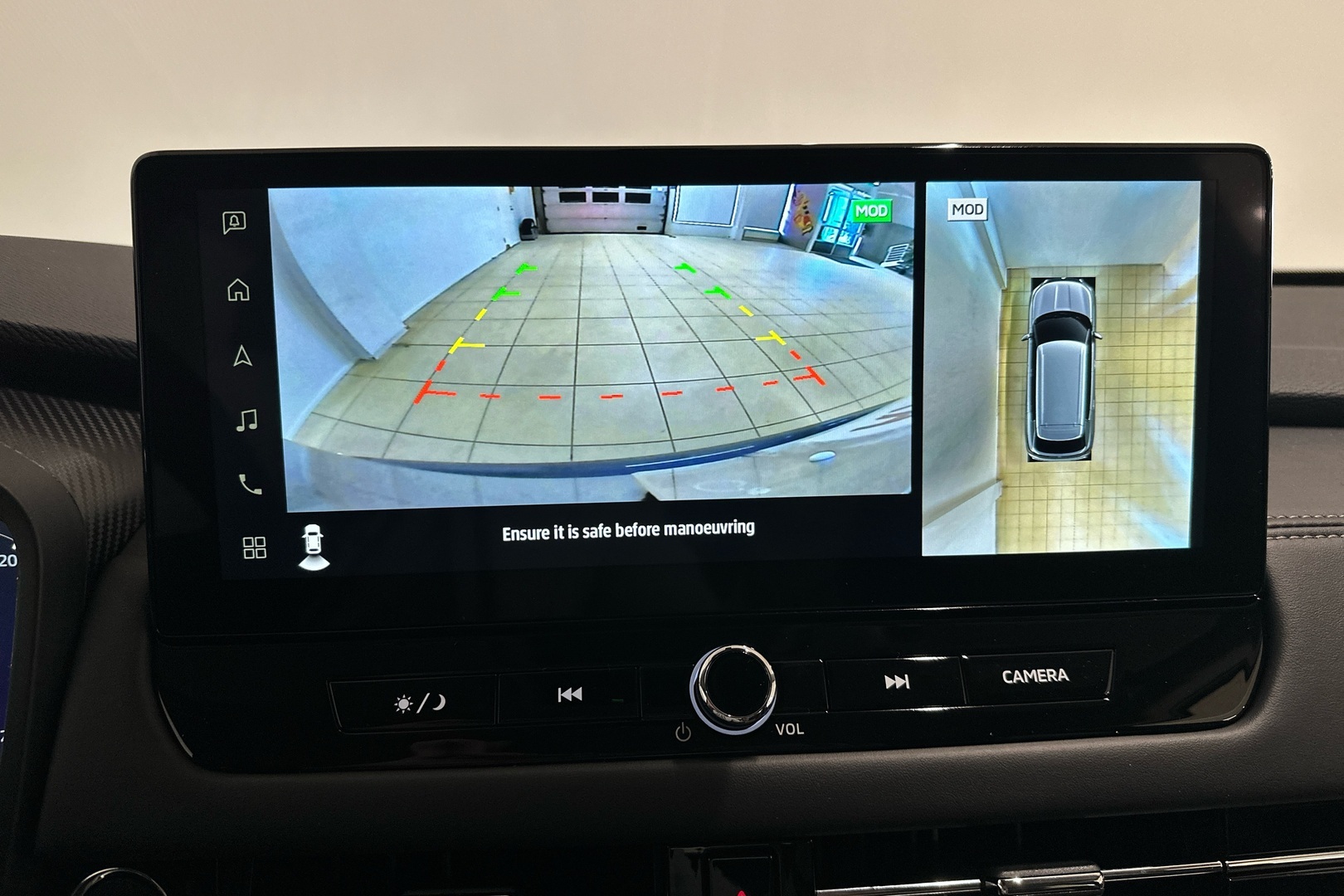 MITSUBISHI Outlander 2025