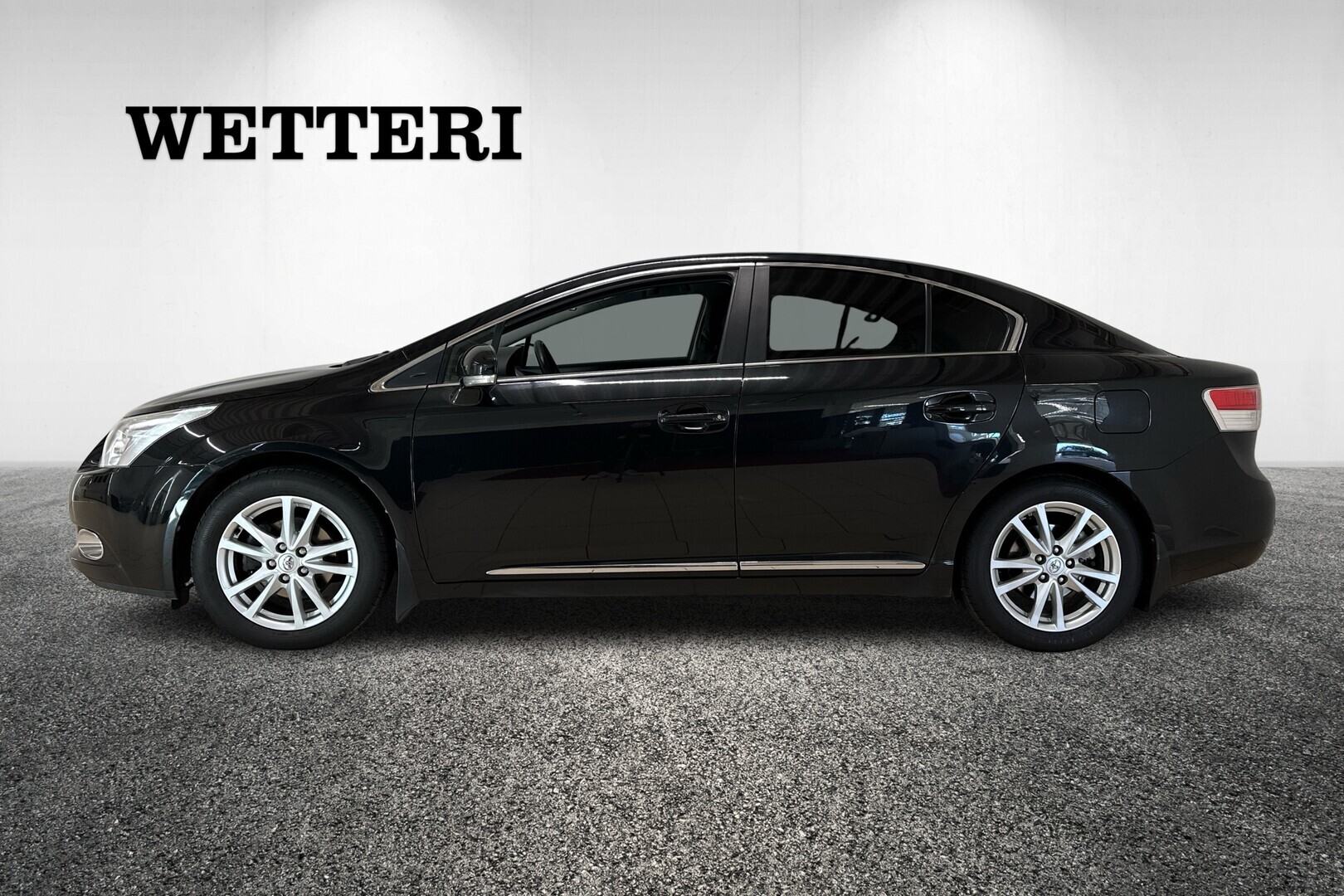 TOYOTA Avensis 2011
