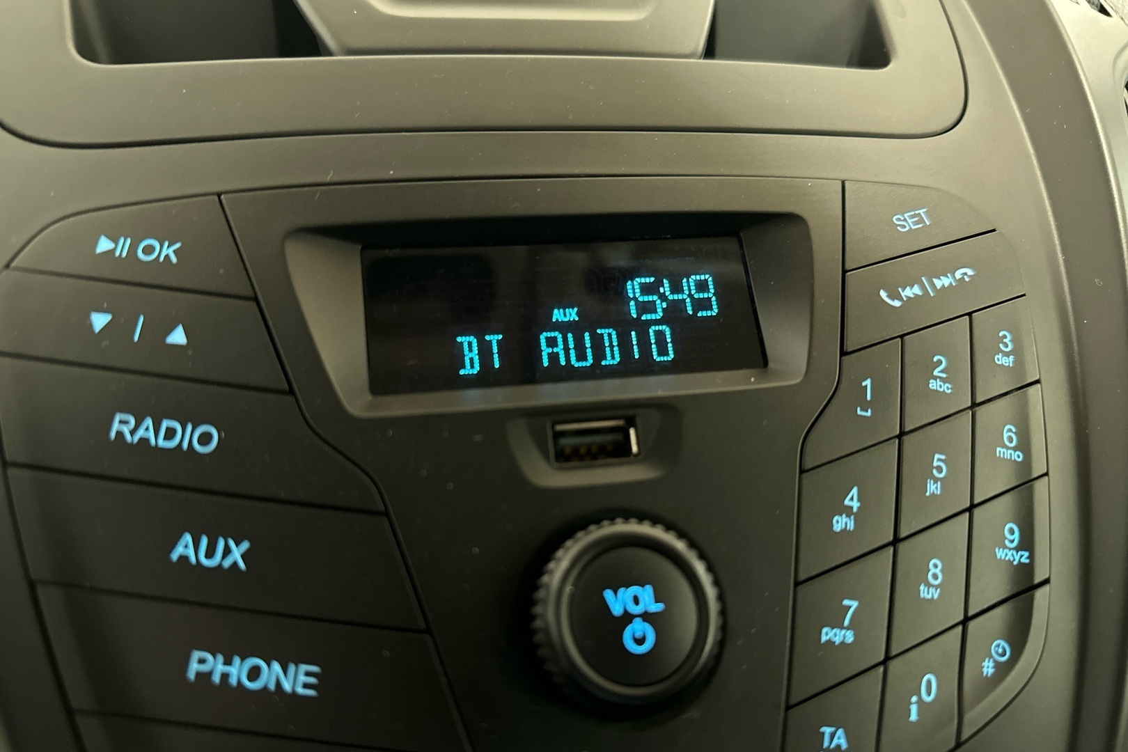 FORD Transit Courier 2015