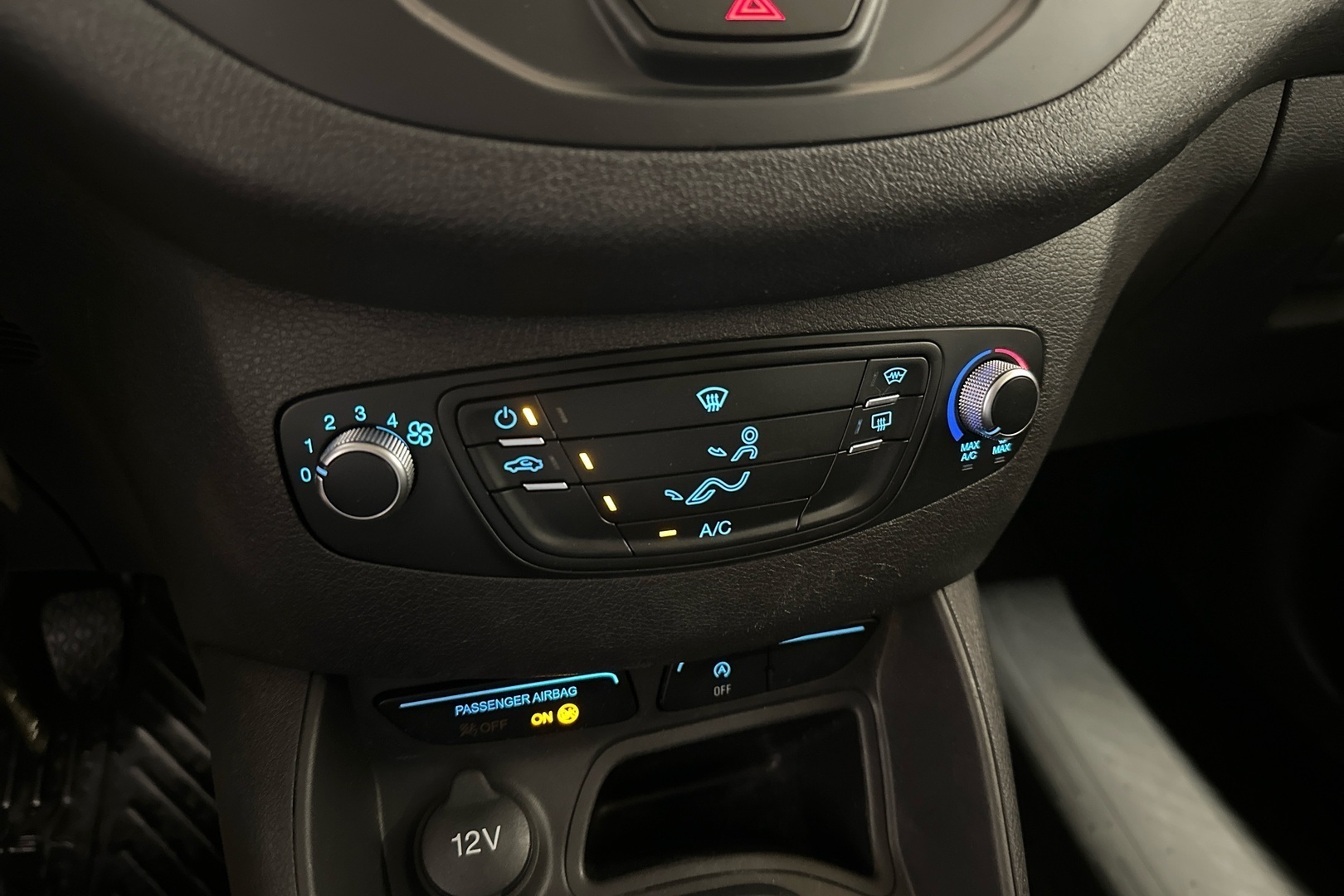 FORD Transit Courier 2015