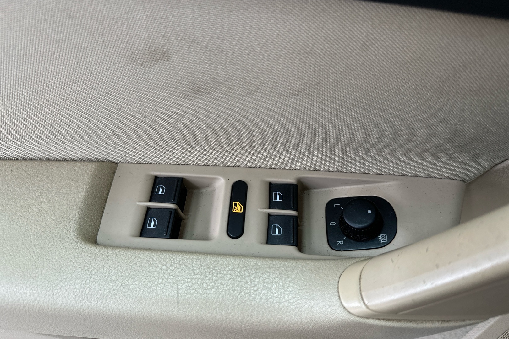 VOLKSWAGEN Passat 2014