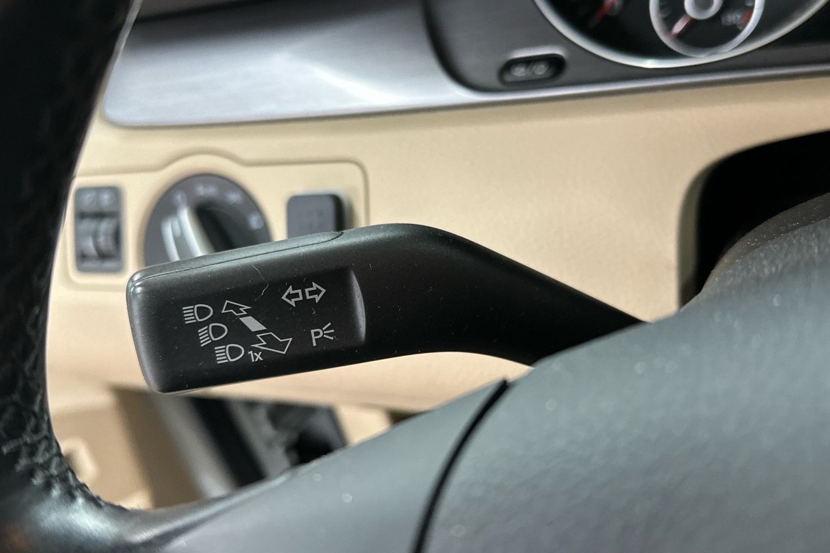 VOLKSWAGEN Passat 2014