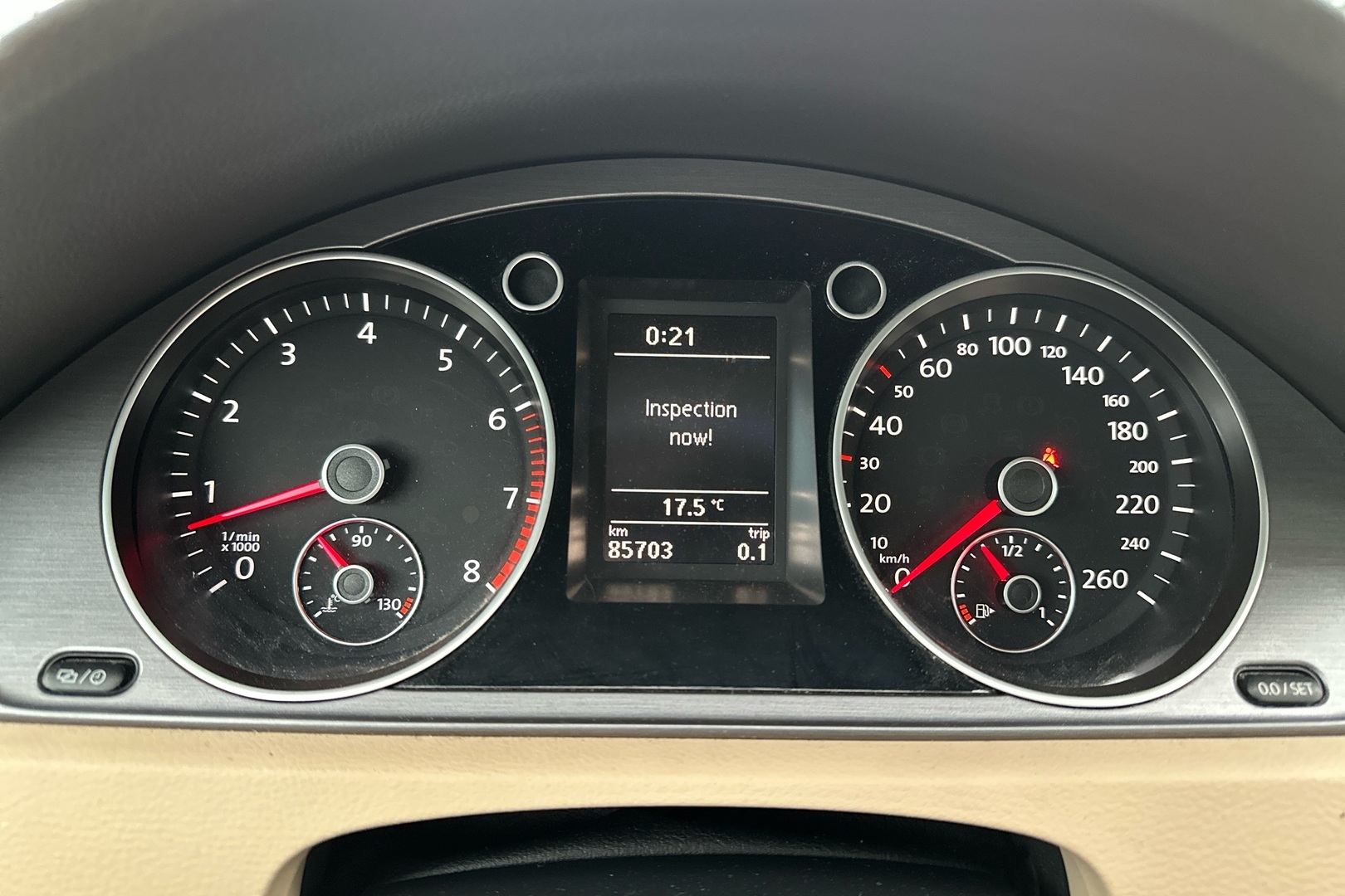 VOLKSWAGEN Passat 2014