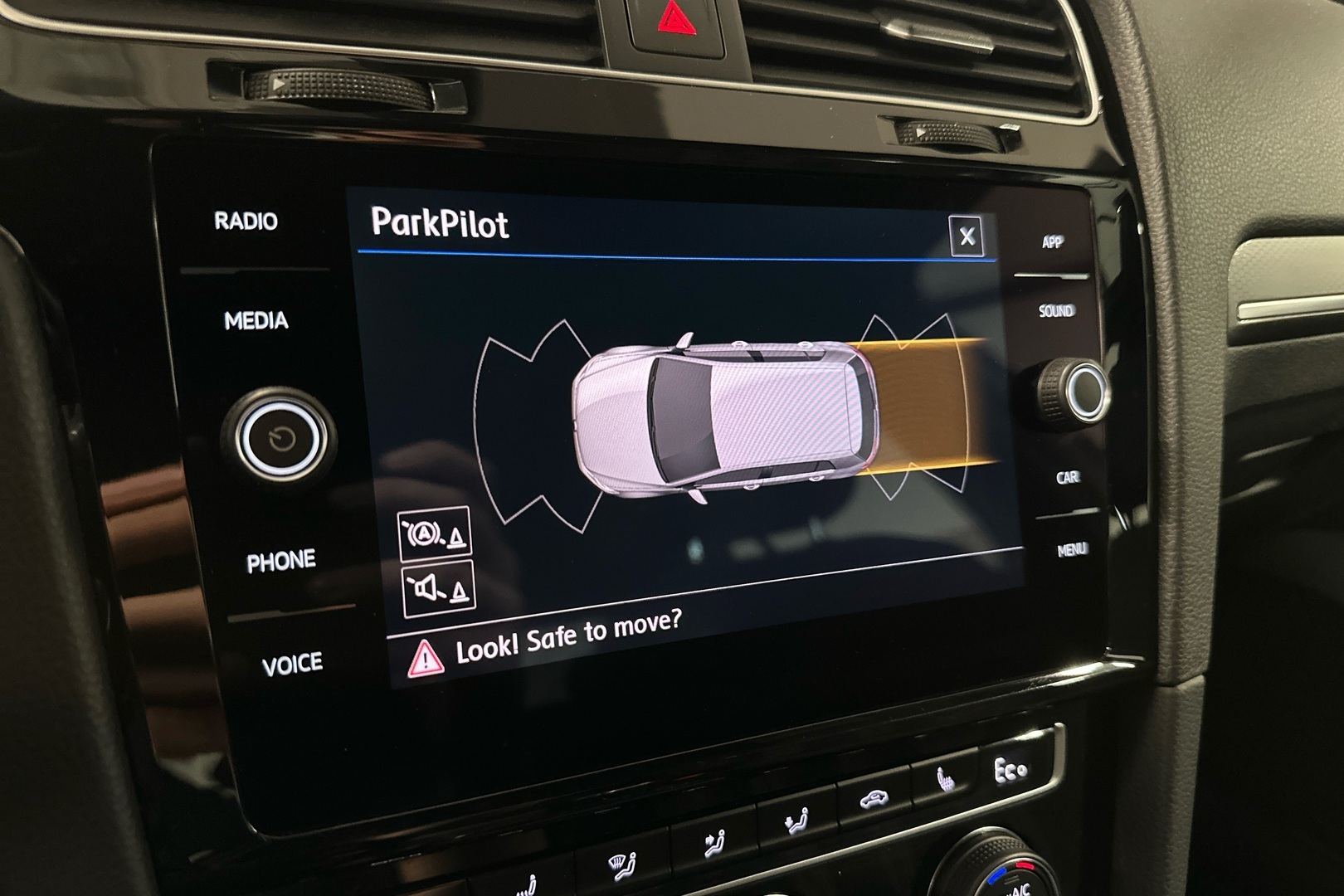 VOLKSWAGEN Golf 2020