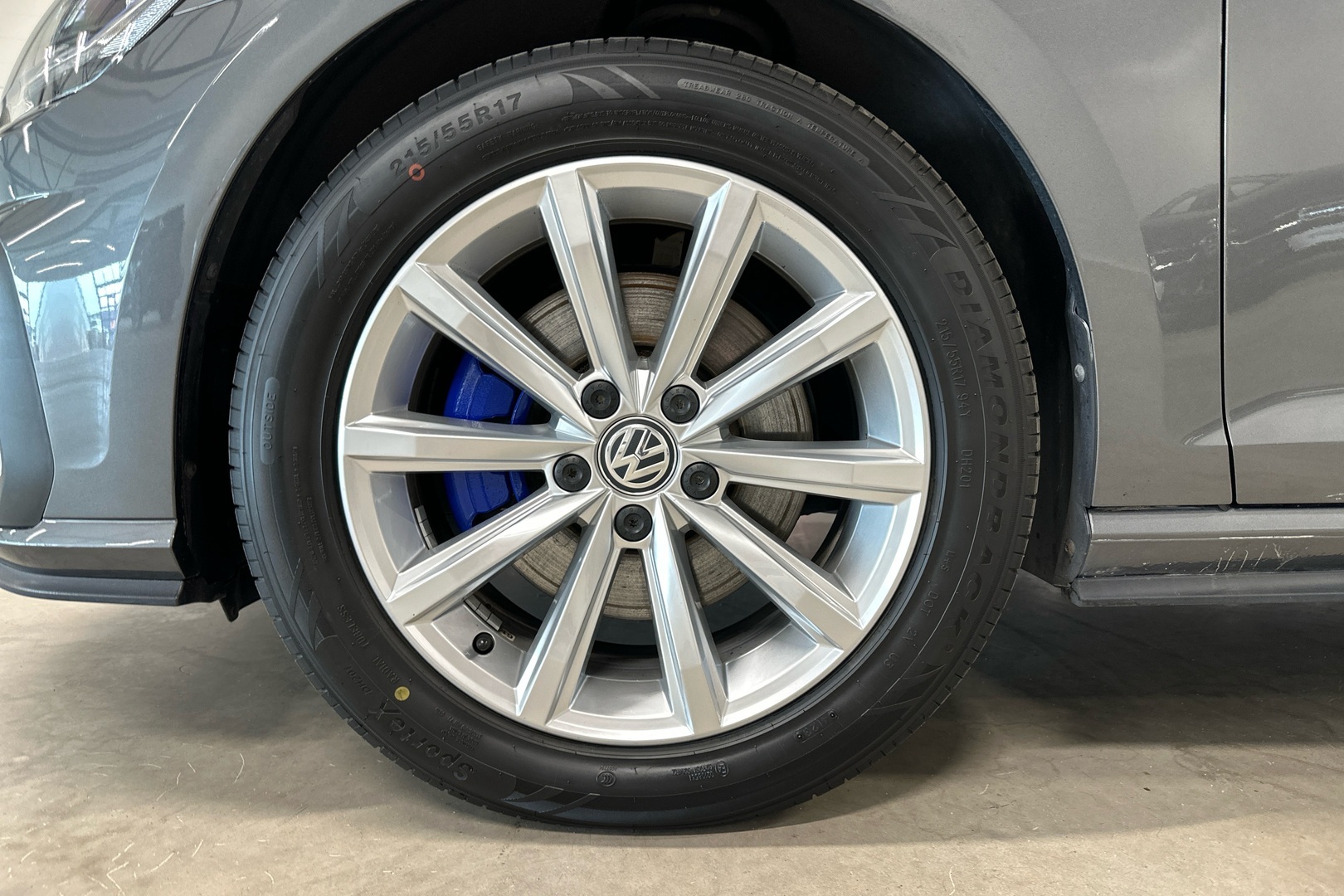 VOLKSWAGEN Golf 2020