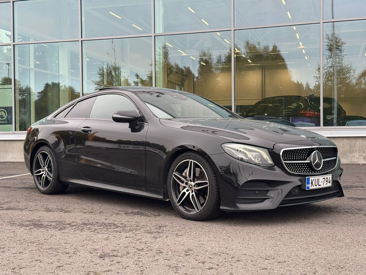 MERCEDES-BENZ E 2018