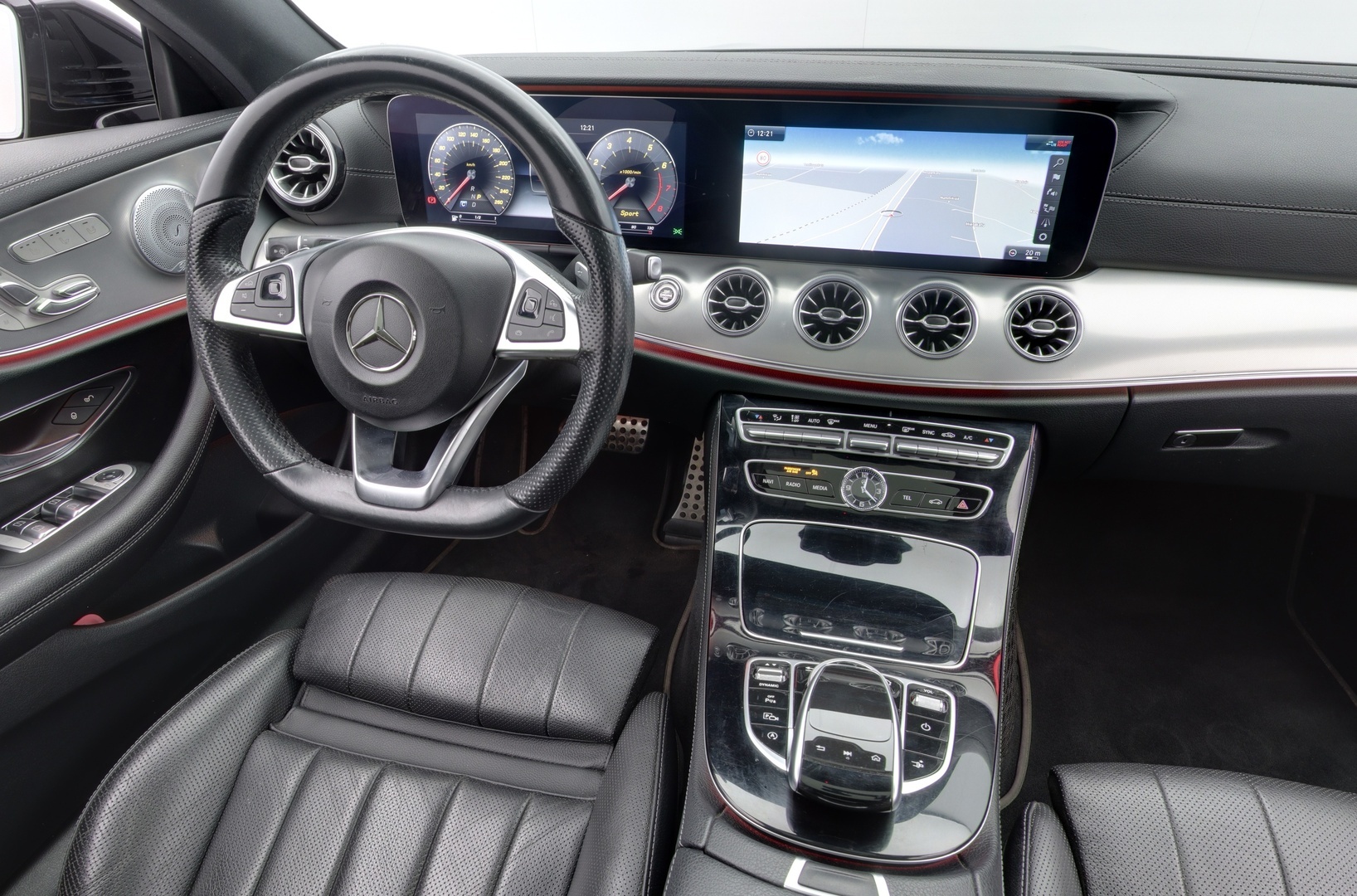 MERCEDES-BENZ E 2018