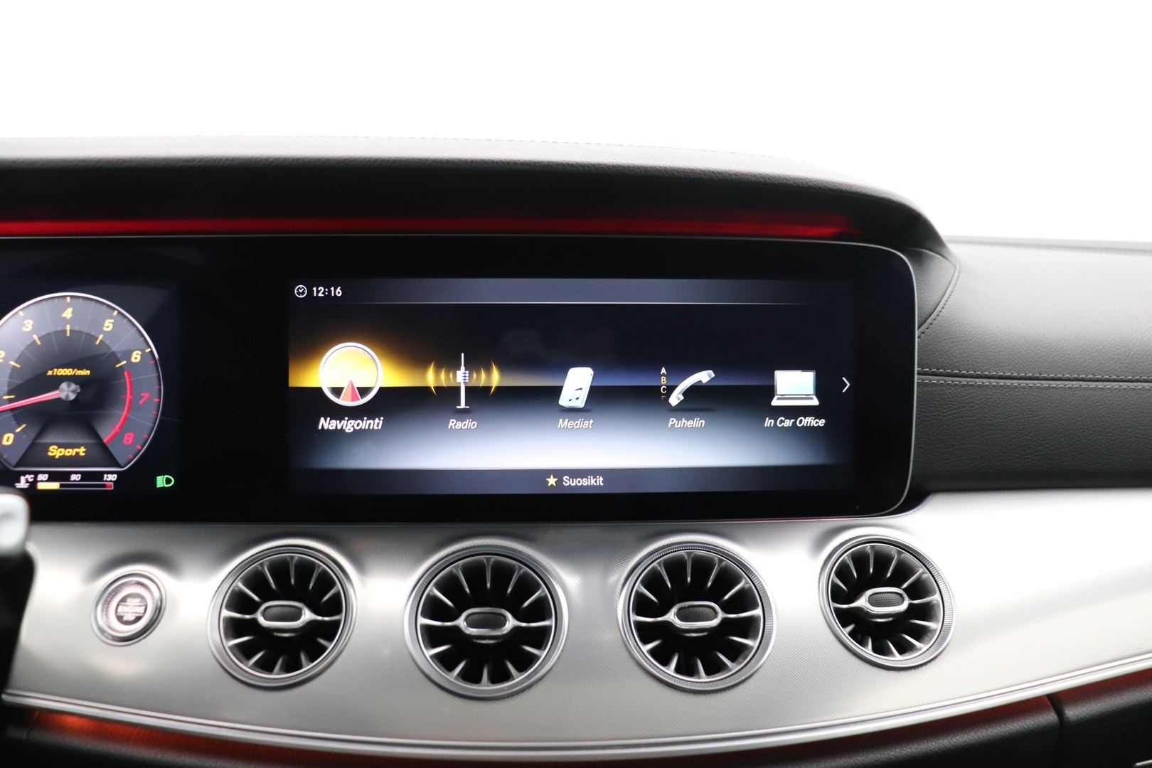 MERCEDES-BENZ E 2018