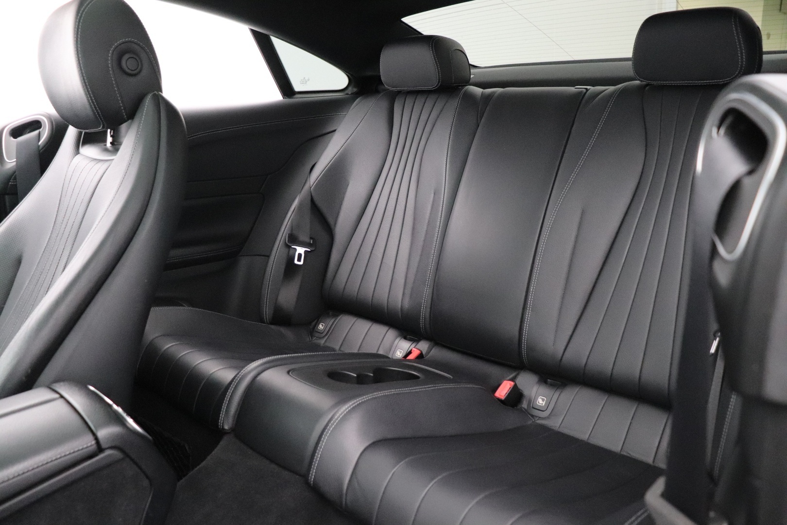 MERCEDES-BENZ E 2018