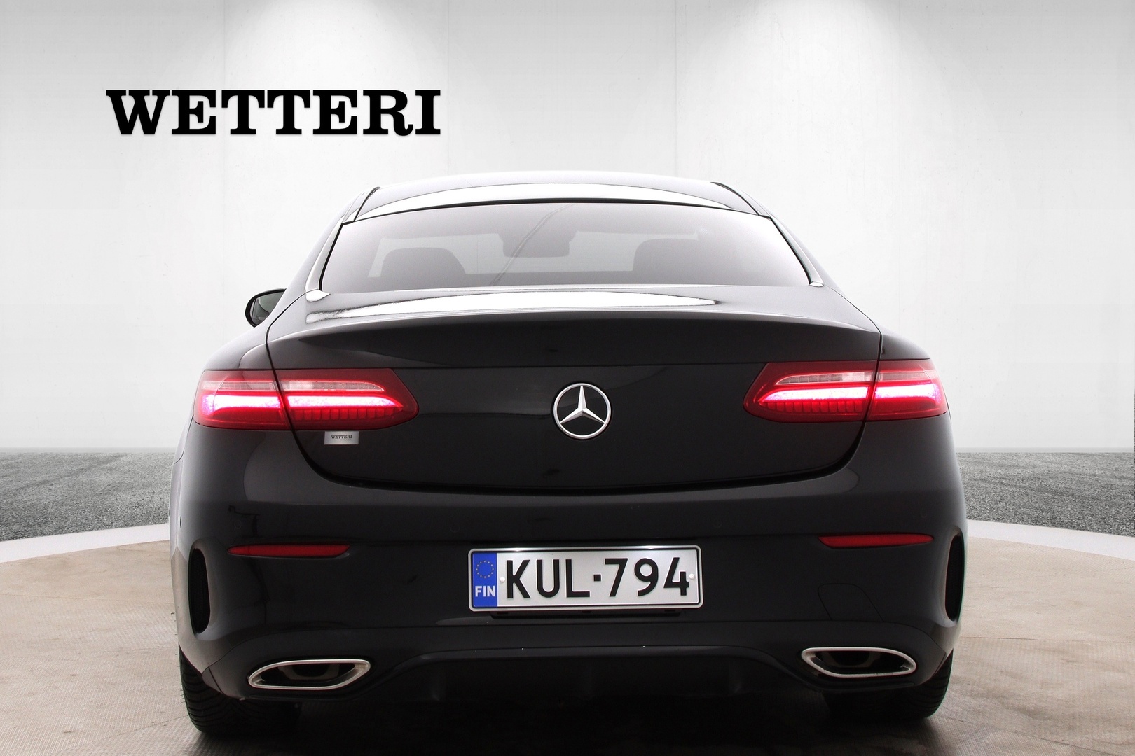 MERCEDES-BENZ E 2018