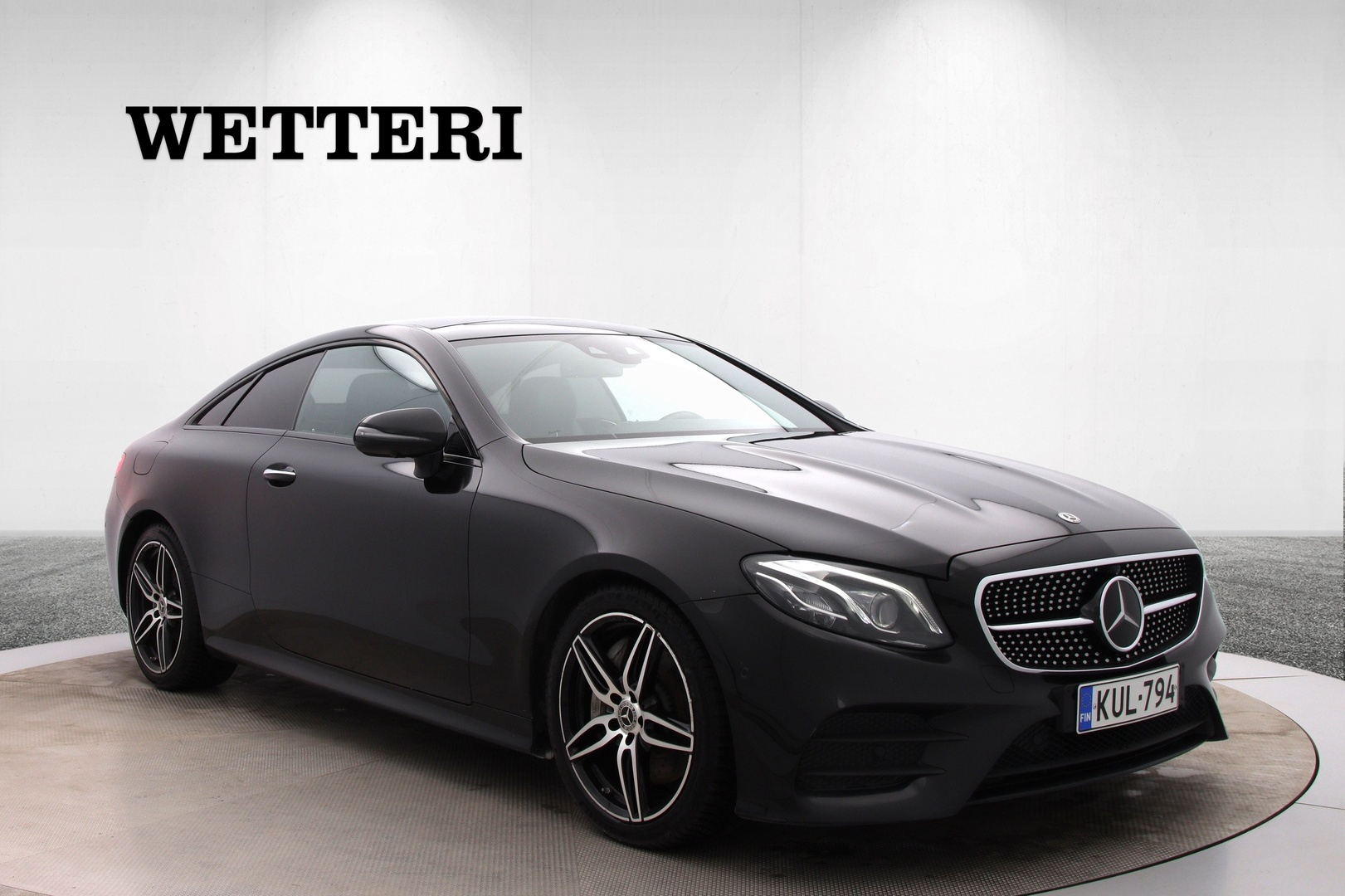 MERCEDES-BENZ E 2018